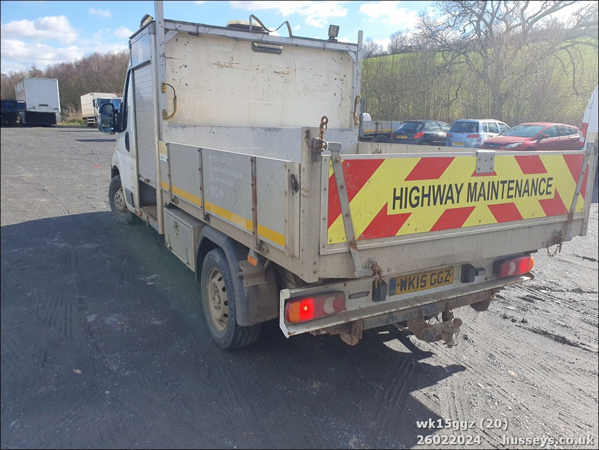 15/15 PEUGEOT BOXER 335 L2S HDI - 2198cc 2dr Tipper (White, 135k) - Image 21 of 40