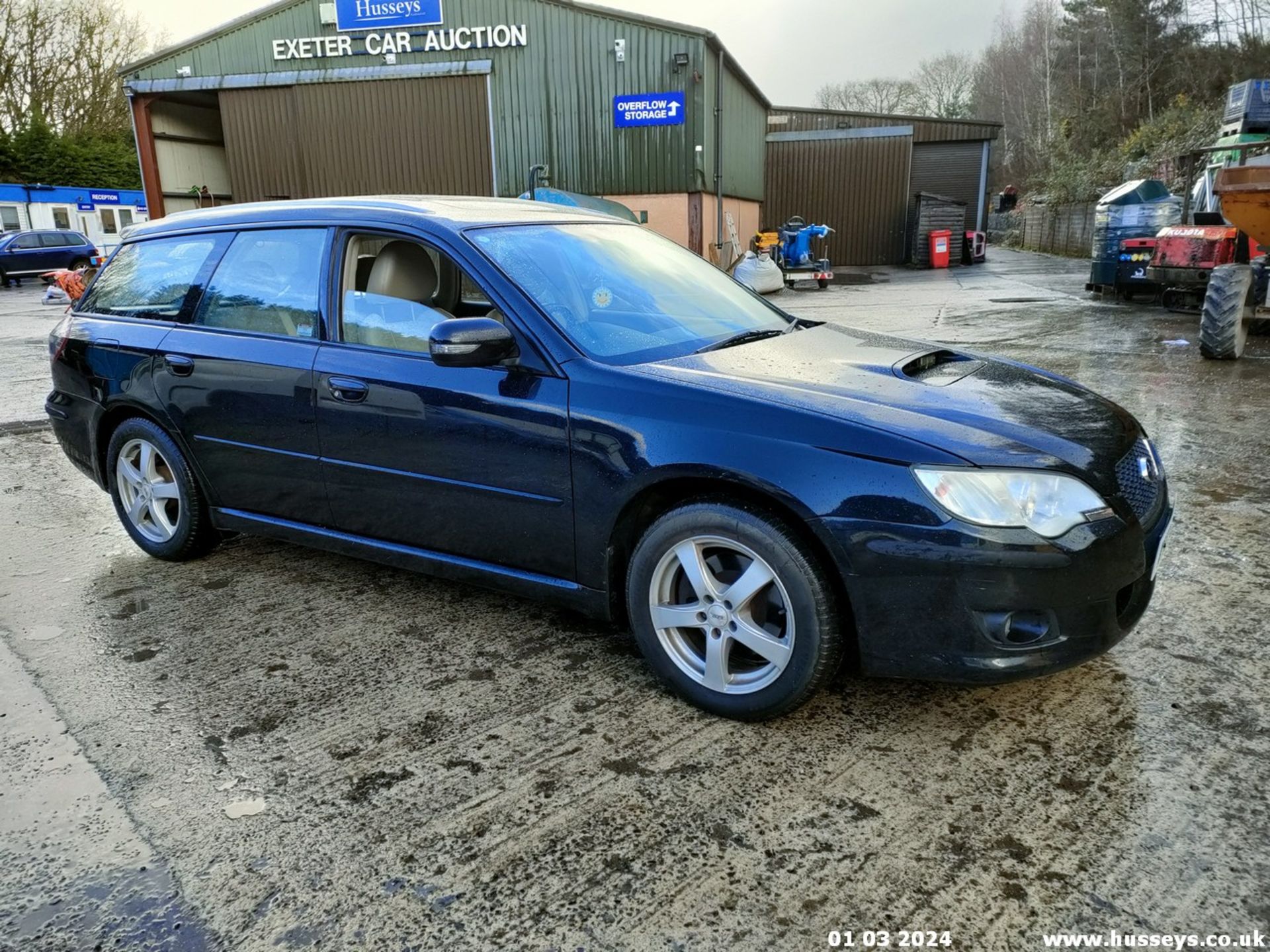 10/10 SUBARU LEGACY RE BOXER TD - 1998cc 5dr Estate (Black) - Image 3 of 50