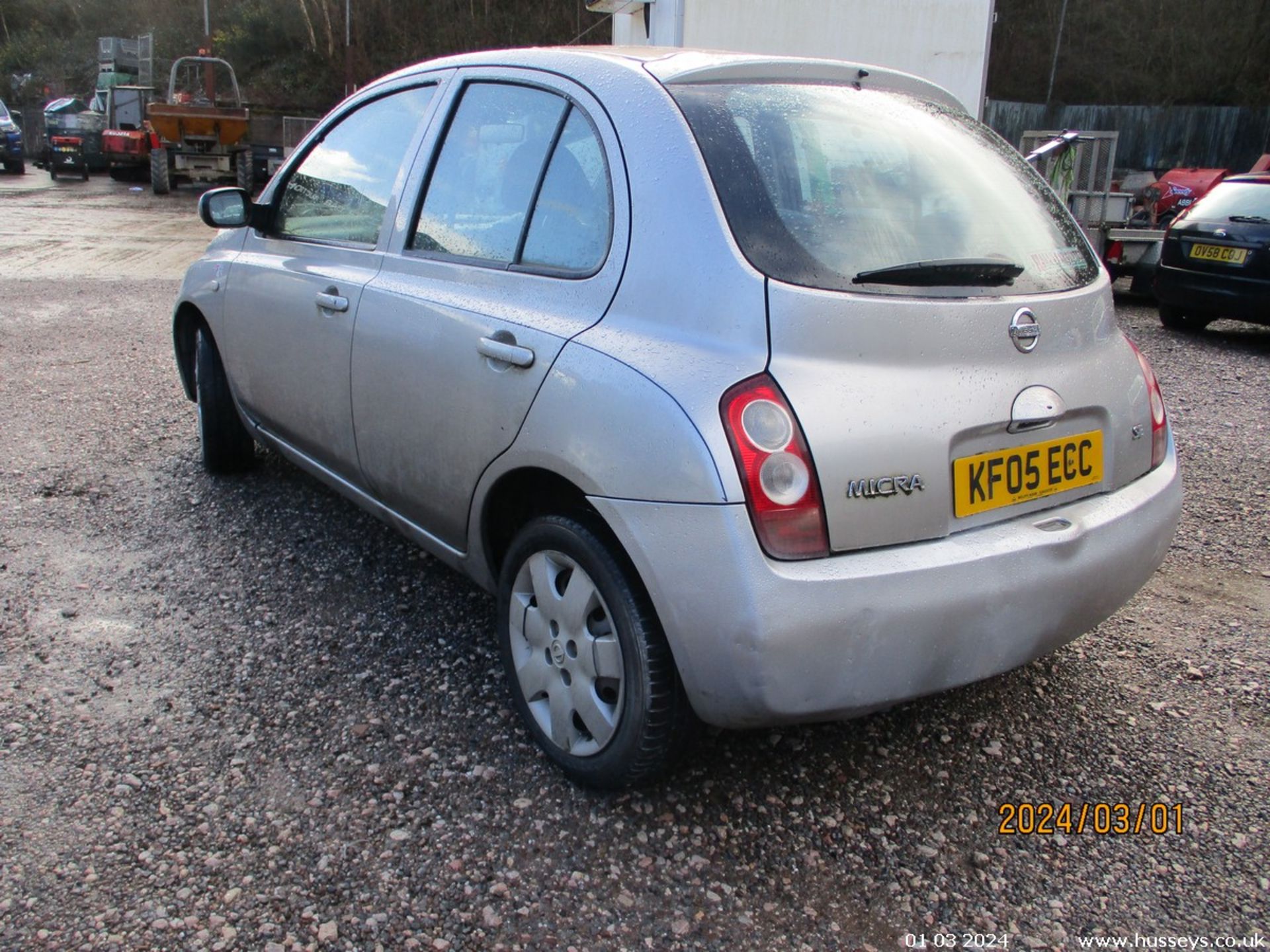 05/05 NISSAN MICRA SE AUTO - 1240cc 5dr Hatchback (Silver, 92k) - Image 6 of 18