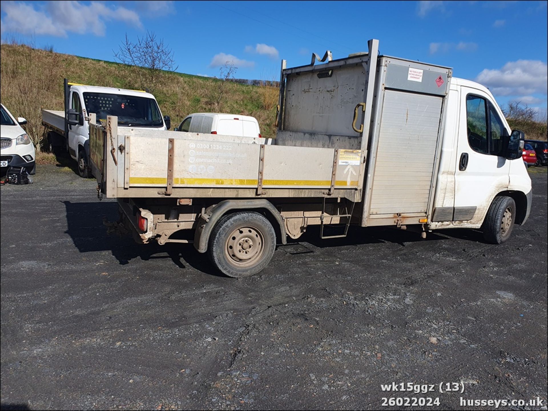 15/15 PEUGEOT BOXER 335 L2S HDI - 2198cc 2dr Tipper (White, 135k) - Image 14 of 40