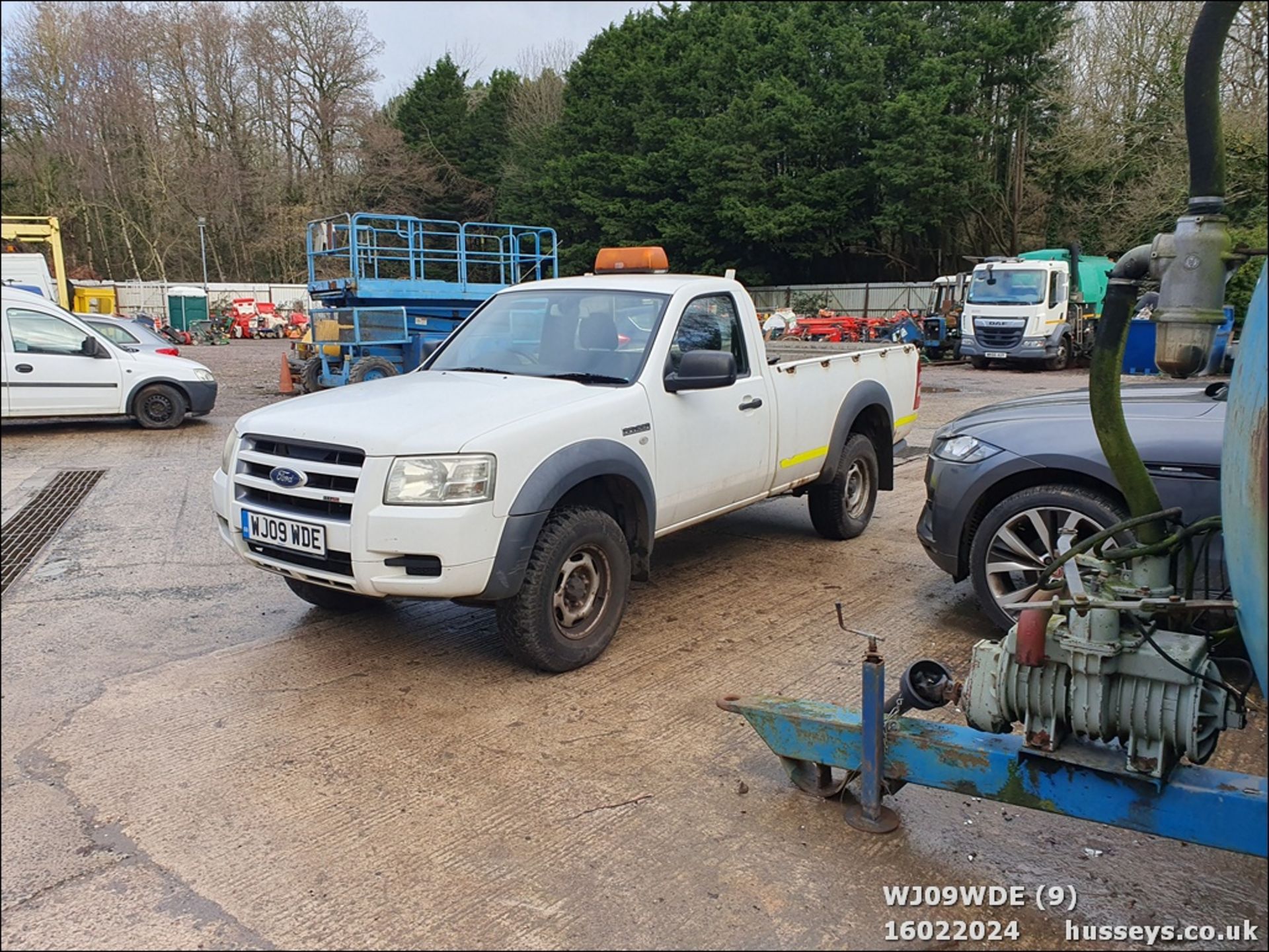 09/09 FORD RANGER R/C 4WD - 2500cc 2dr Pickup (White, 94k) - Image 10 of 36