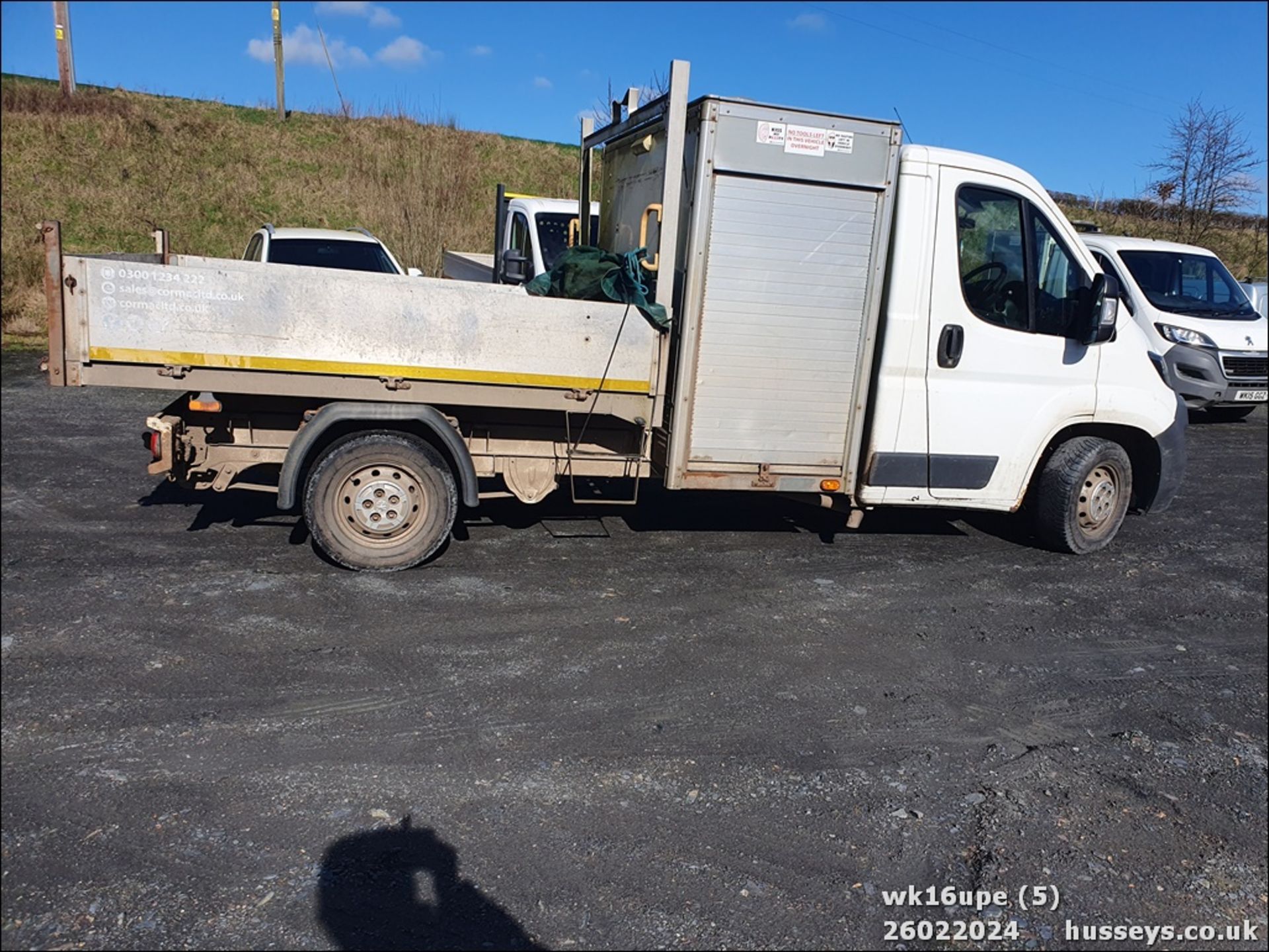 16/16 PEUGEOT BOXER 335 L2S HDI - 2198cc 2dr Tipper (White, 167k) - Image 6 of 45