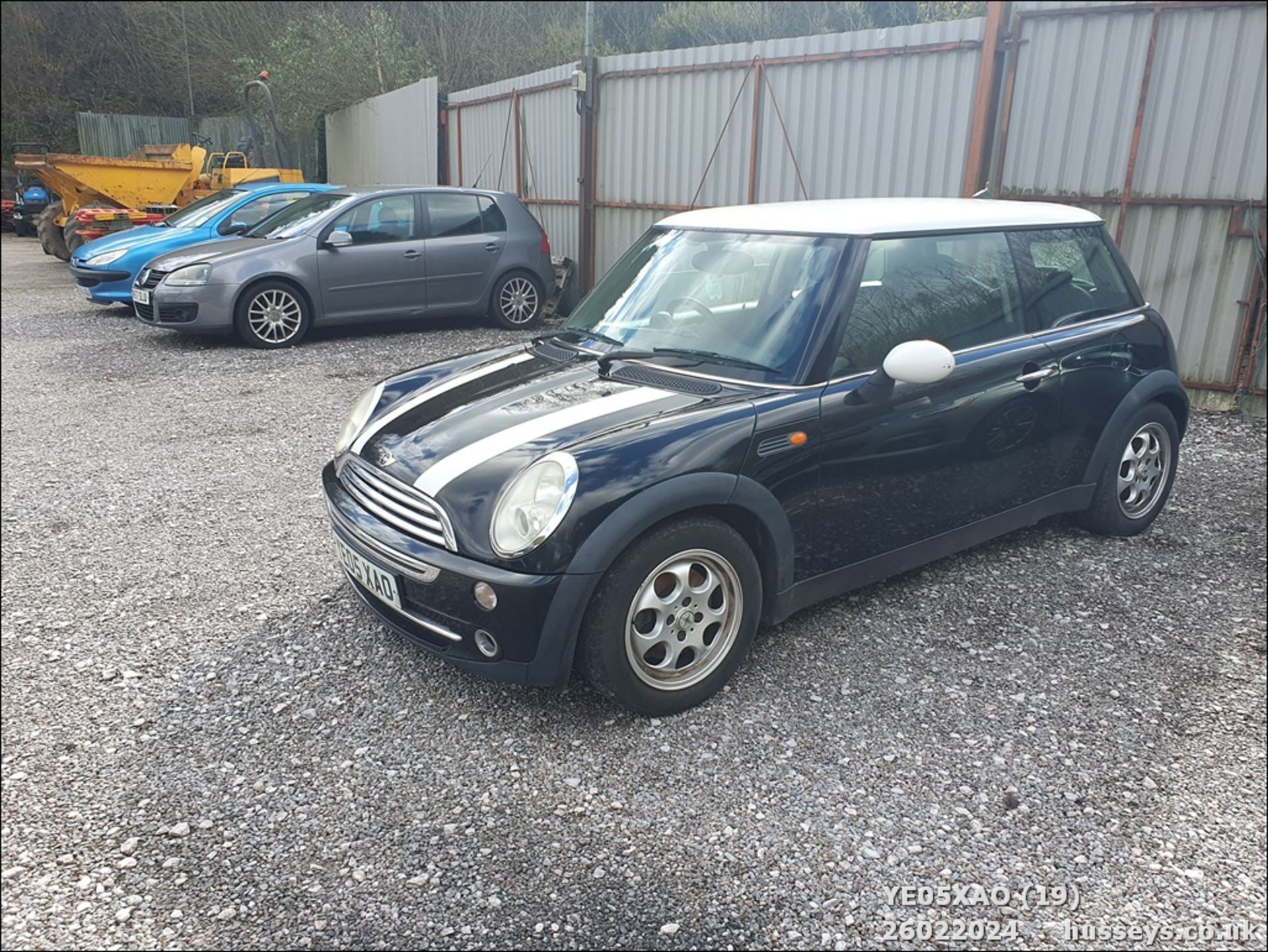 05/05 MINI MINI COOPER - 1598cc 3dr Hatchback (Black) - Image 20 of 31