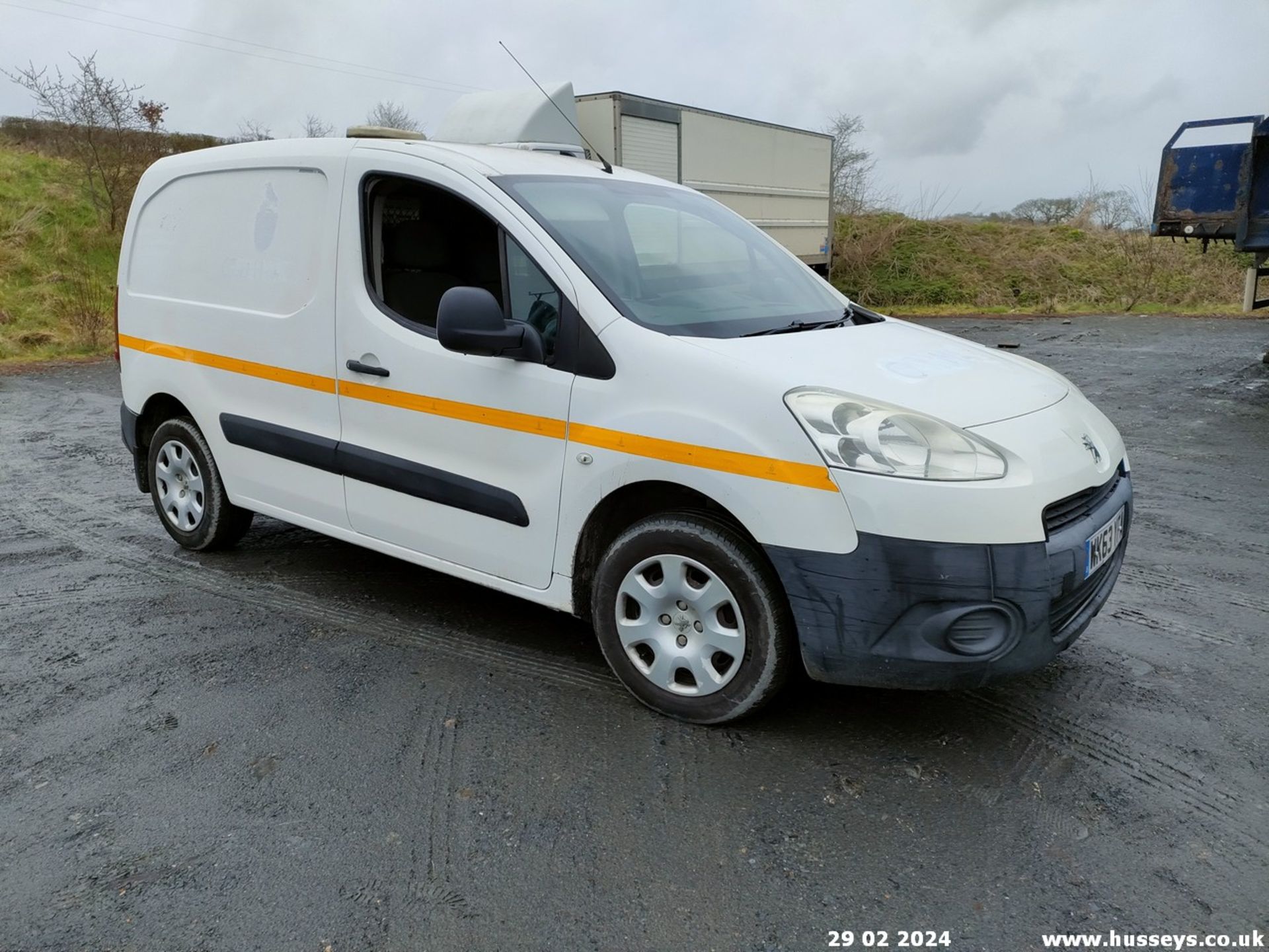 13/63 PEUGEOT PARTNER 850 SE L1 HDI - 1560cc 5dr Van (White, 115k) - Image 2 of 56