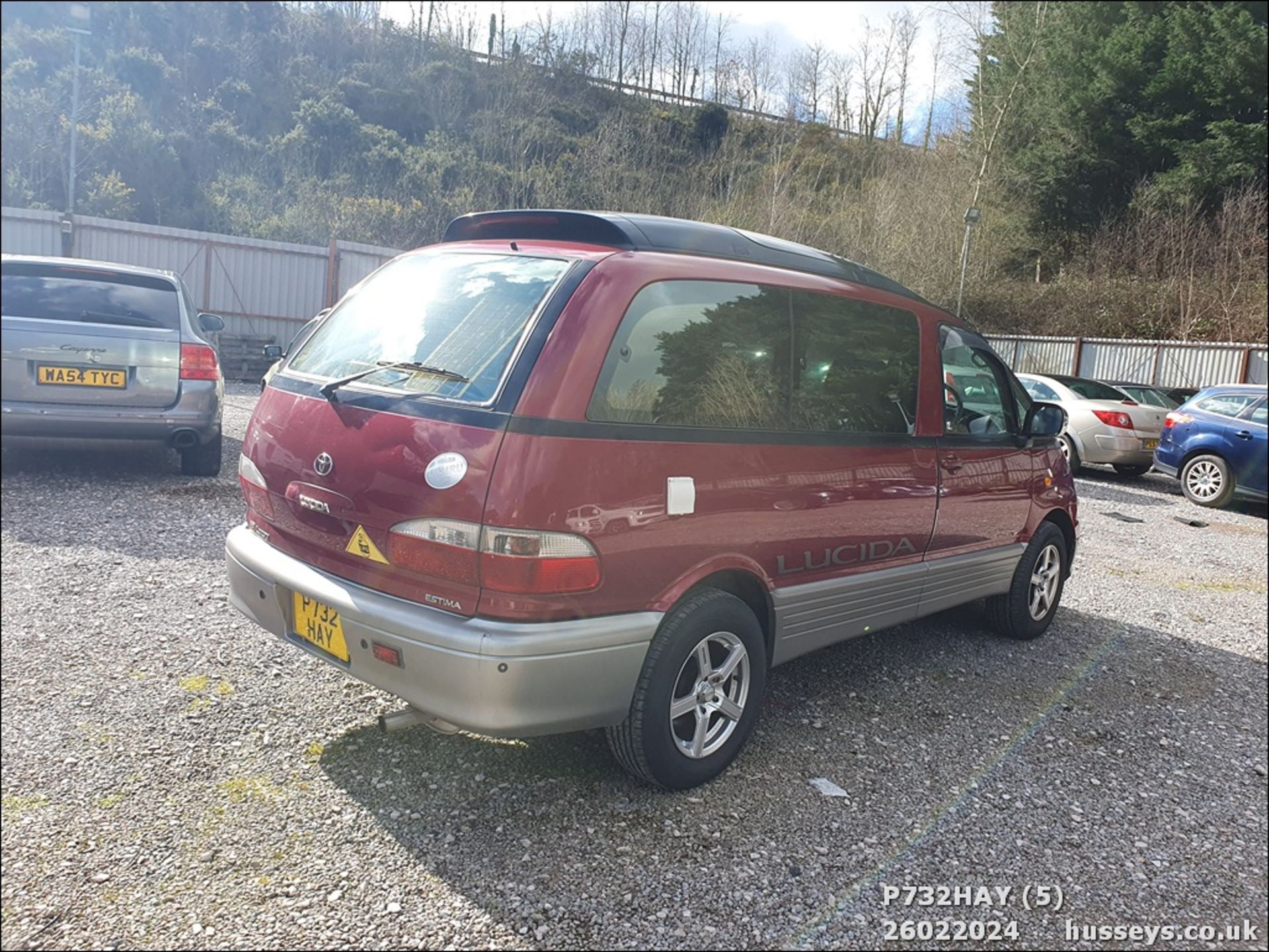 1997 TOYOTA LUCIDA - 2184cc 4dr Van (Red) - Image 6 of 22