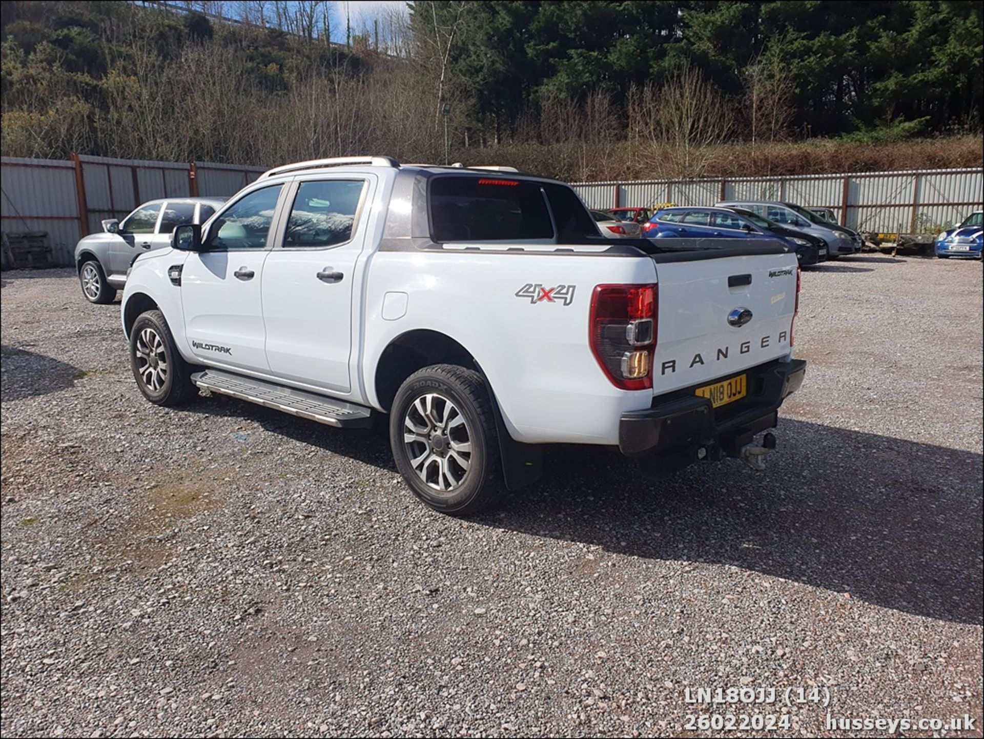 18/18 FORD RANGER WILDTRAK 4X4 DCB T - 3198cc 4dr Pickup (White, 46k) - Image 15 of 42