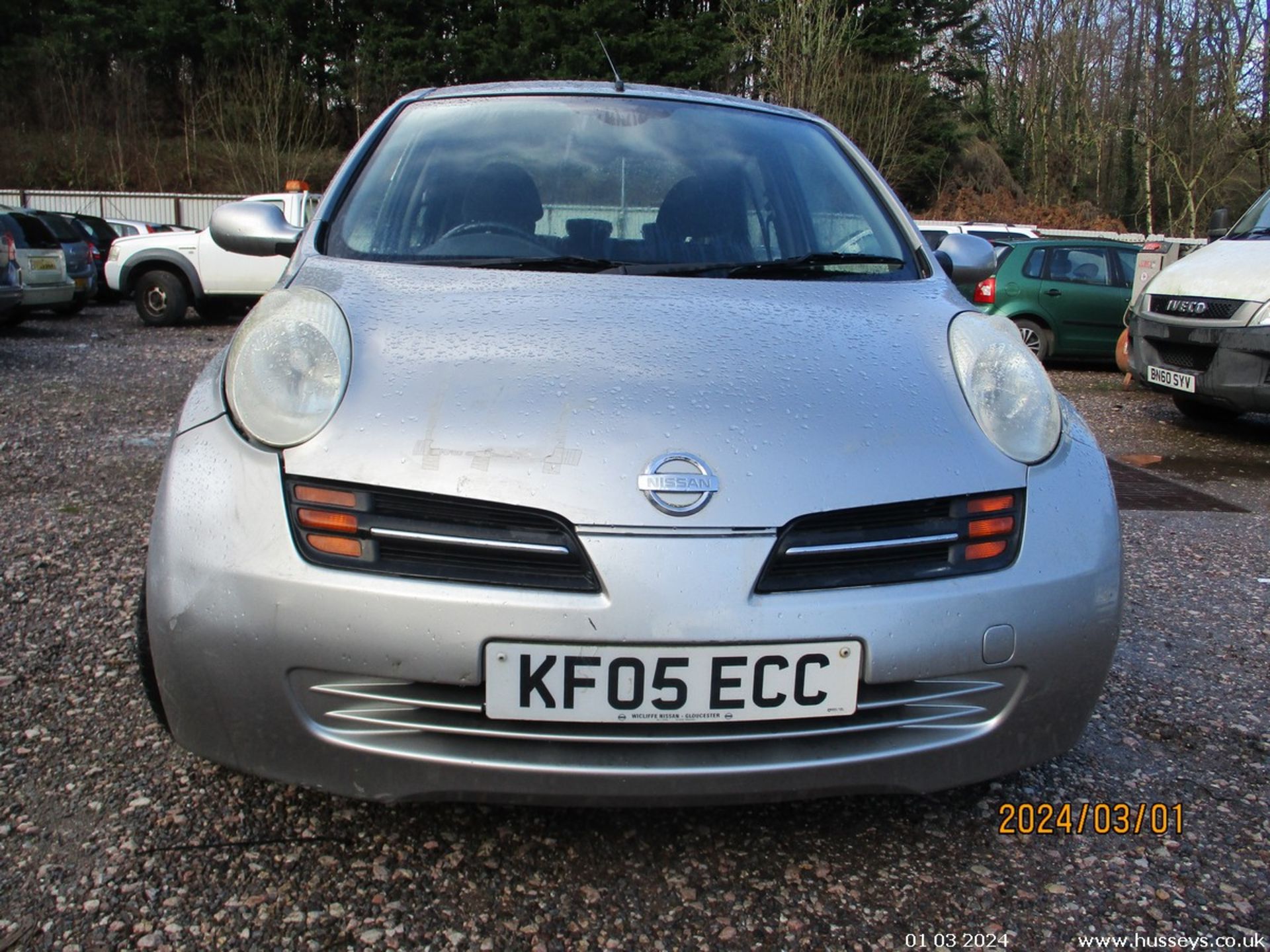 05/05 NISSAN MICRA SE AUTO - 1240cc 5dr Hatchback (Silver, 92k) - Image 2 of 18