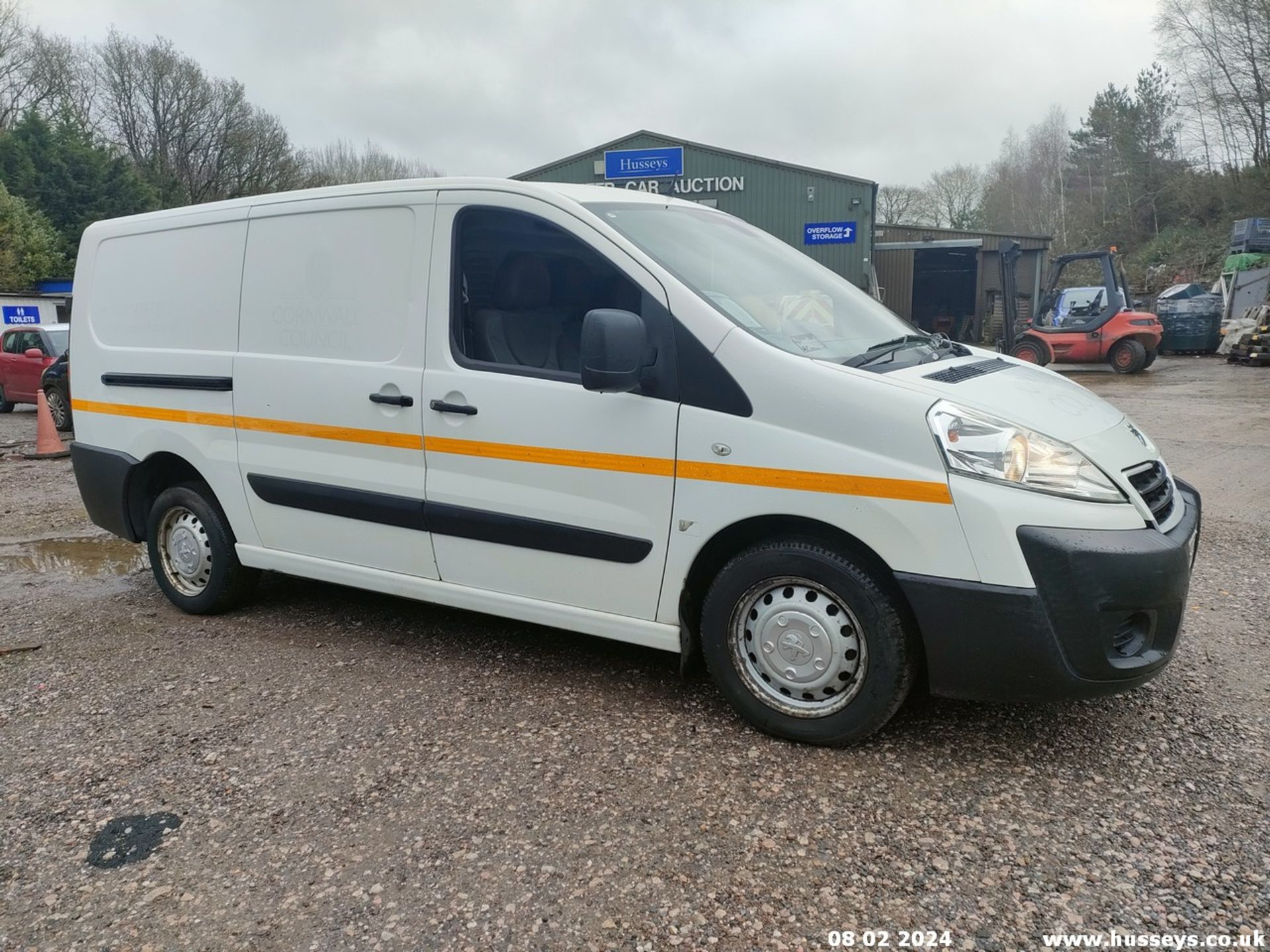 13/63 PEUGEOT EXPERT 1200 L2H1 HDI - 1997cc 6dr Van (White) - Image 3 of 52