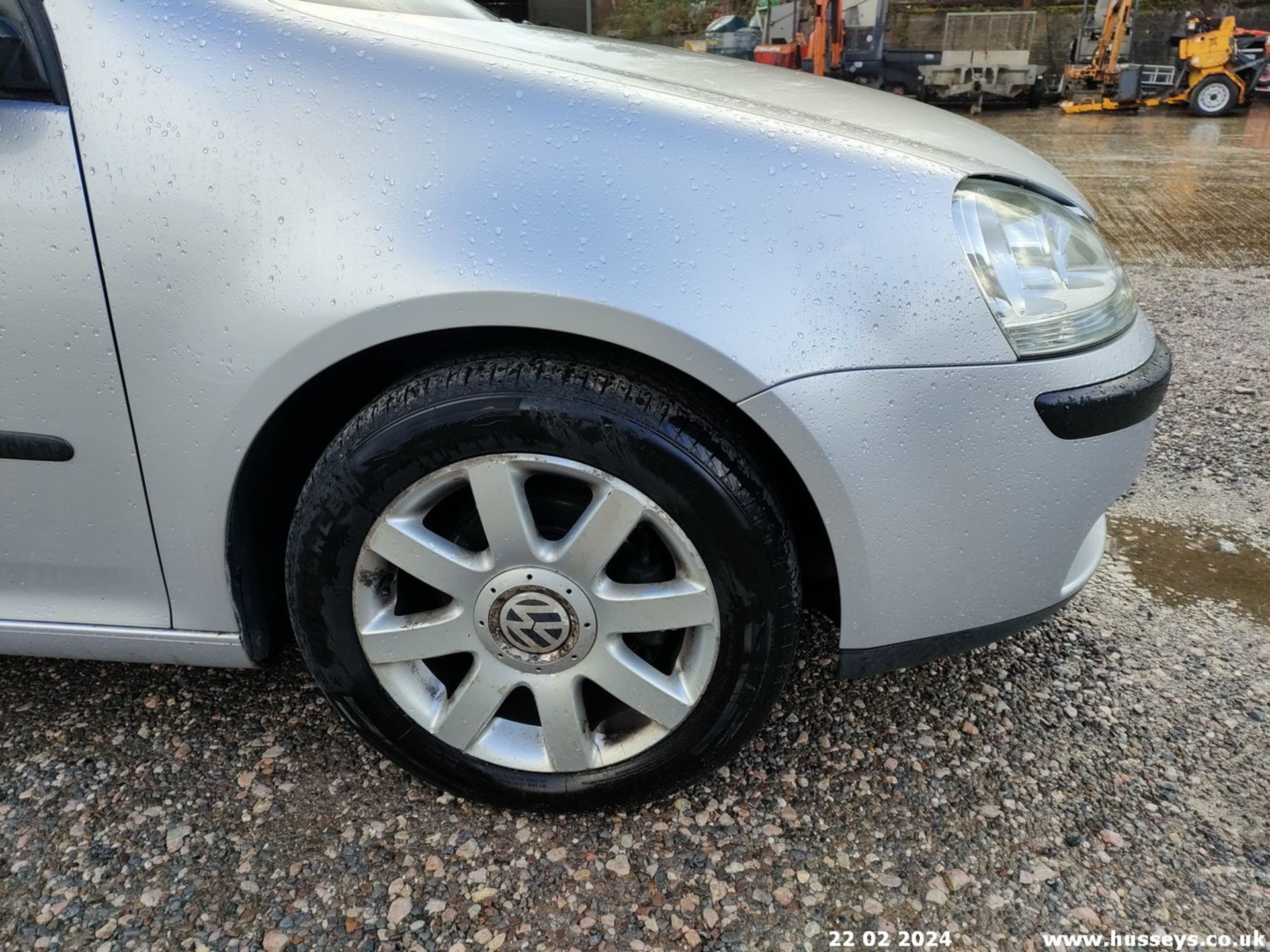 08/08 VOLKSWAGEN GOLF TDI S - 1896cc 5dr Hatchback (Silver) - Image 3 of 48