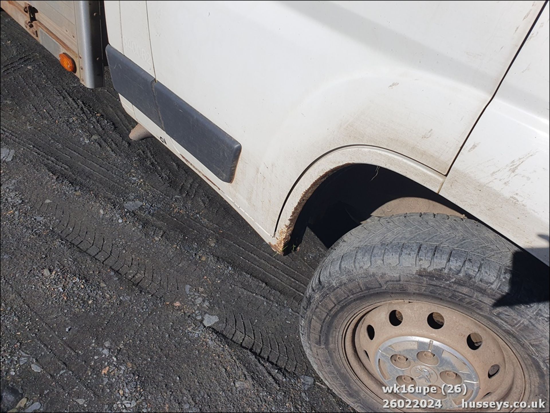 16/16 PEUGEOT BOXER 335 L2S HDI - 2198cc 2dr Tipper (White, 167k) - Image 27 of 45