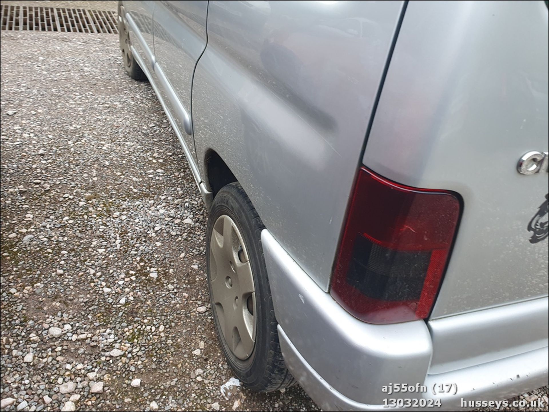 05/55 CITROEN BERLINGO M-SPACE DES HDI - 1997cc 5dr MPV (Silver, 130k) - Image 18 of 38