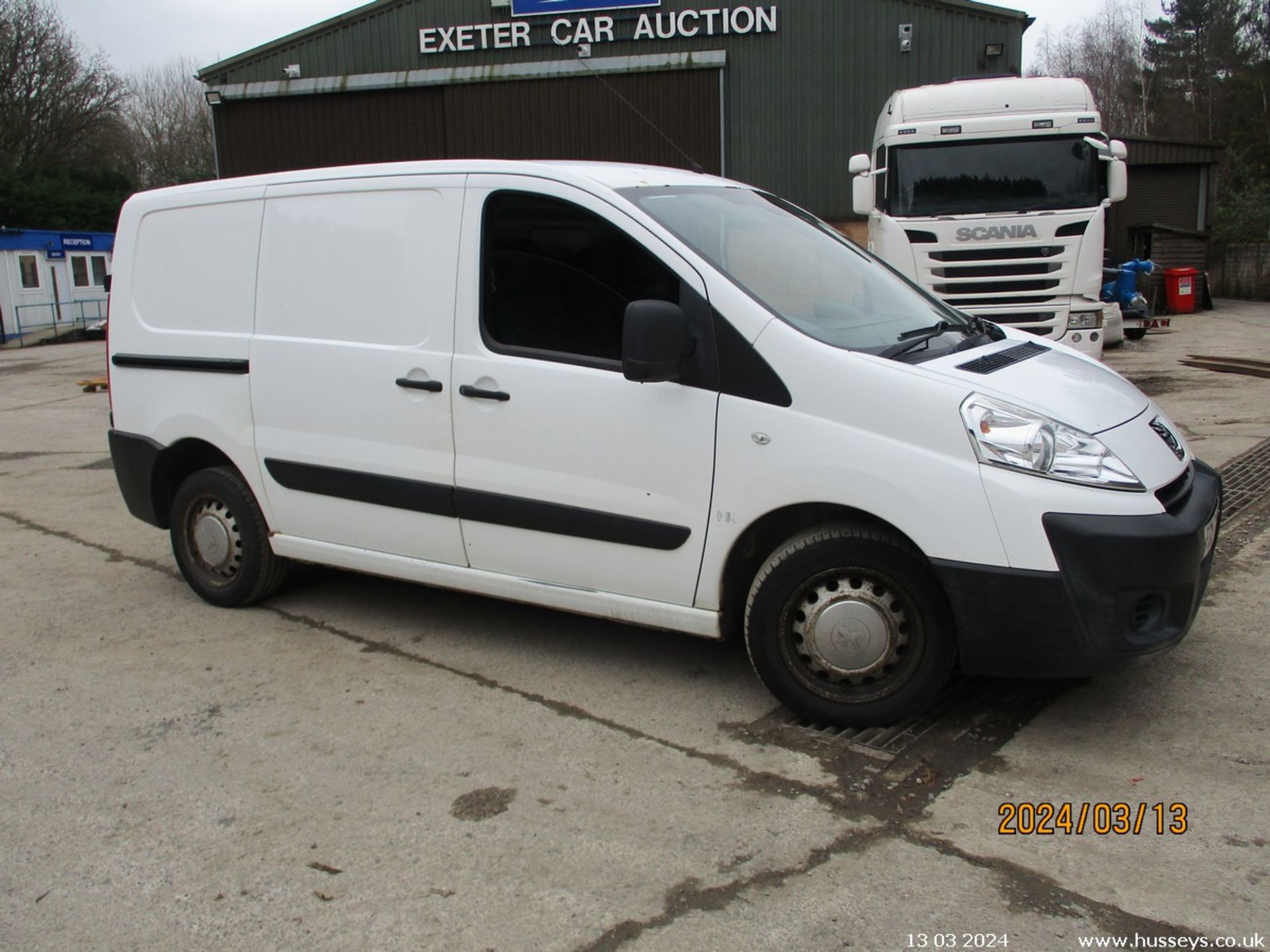 12/61 PEUGEOT EXPERT 1000 L1H1 PROF-NAL - 1997cc 6dr Van (White)