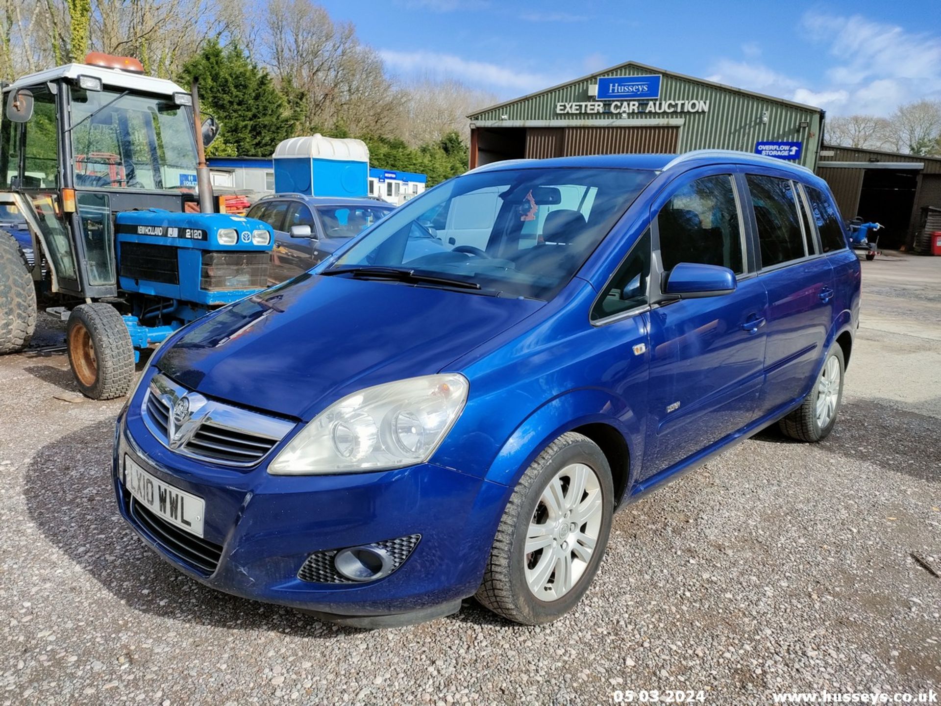 10/10 VAUXHALL ZAFIRA DESIGN CDTI E-FLEX - 1686cc 5dr MPV (Blue, 75k) - Image 11 of 52