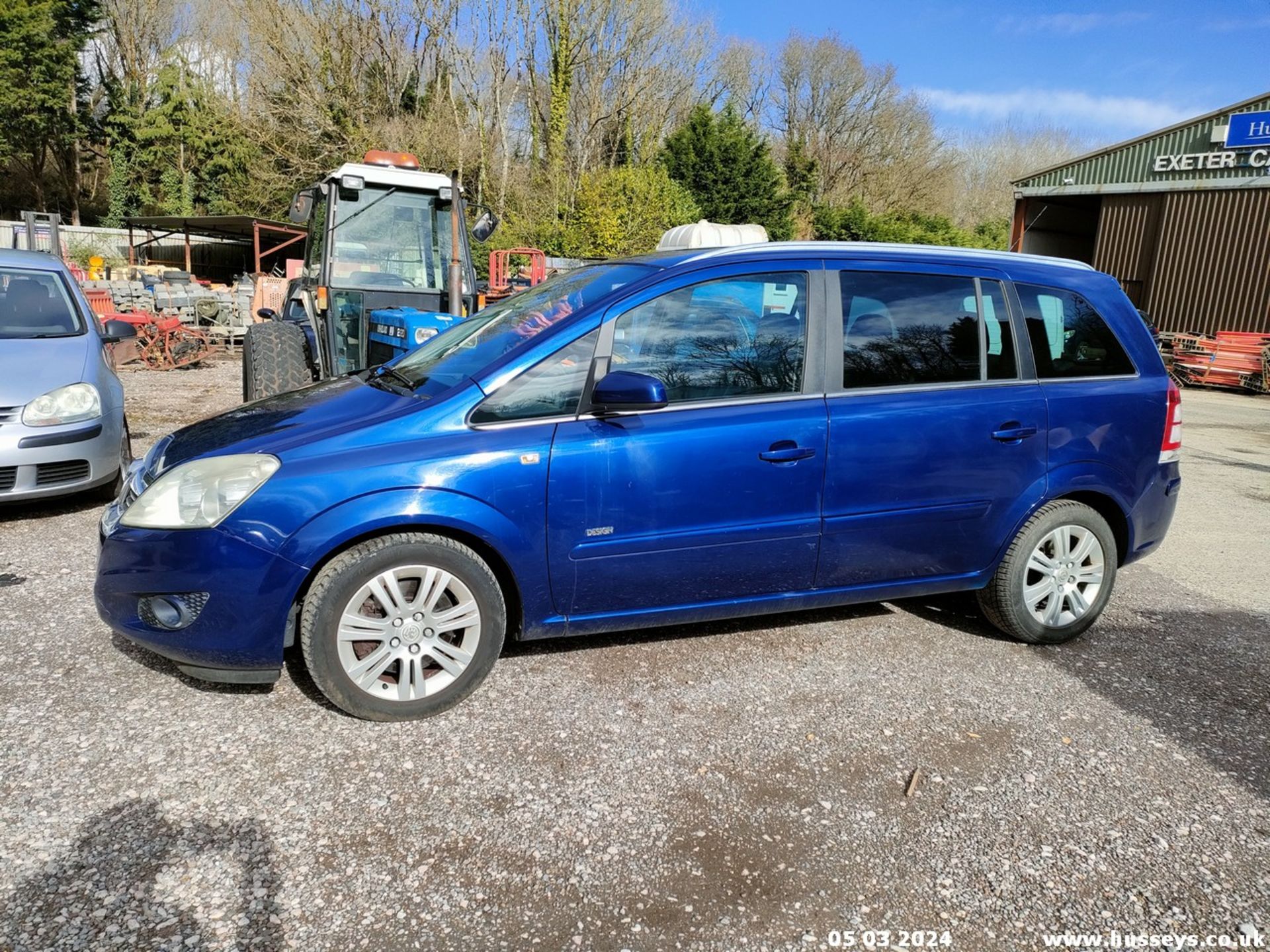 10/10 VAUXHALL ZAFIRA DESIGN CDTI E-FLEX - 1686cc 5dr MPV (Blue, 75k) - Image 20 of 52