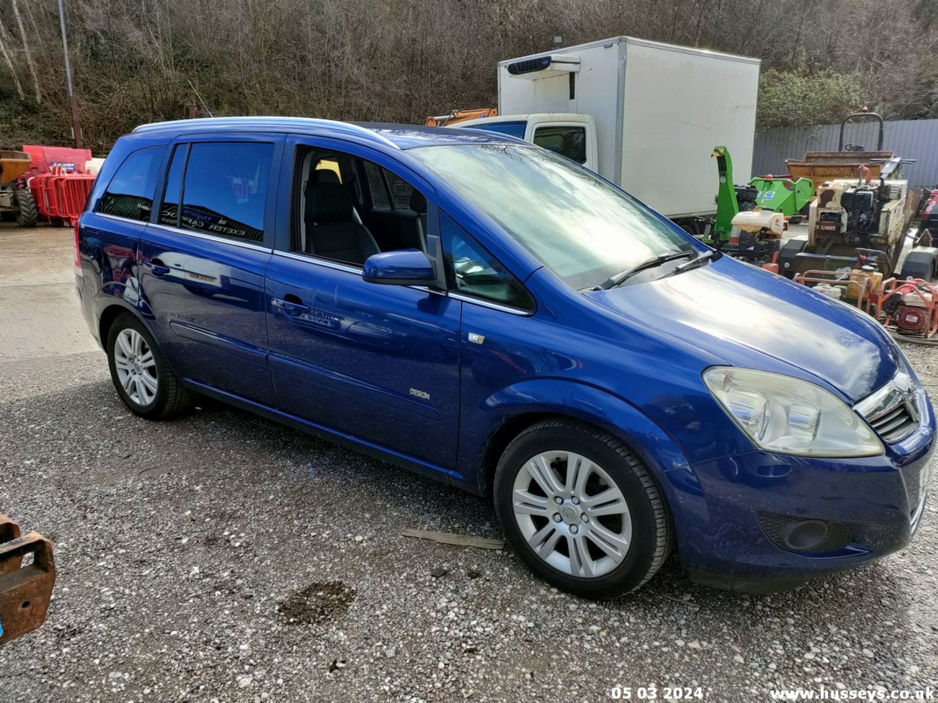 10/10 VAUXHALL ZAFIRA DESIGN CDTI E-FLEX - 1686cc 5dr MPV (Blue, 75k) - Image 39 of 52