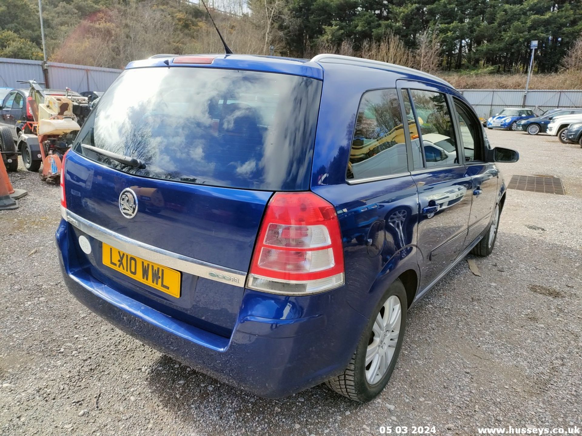 10/10 VAUXHALL ZAFIRA DESIGN CDTI E-FLEX - 1686cc 5dr MPV (Blue, 75k) - Image 31 of 52