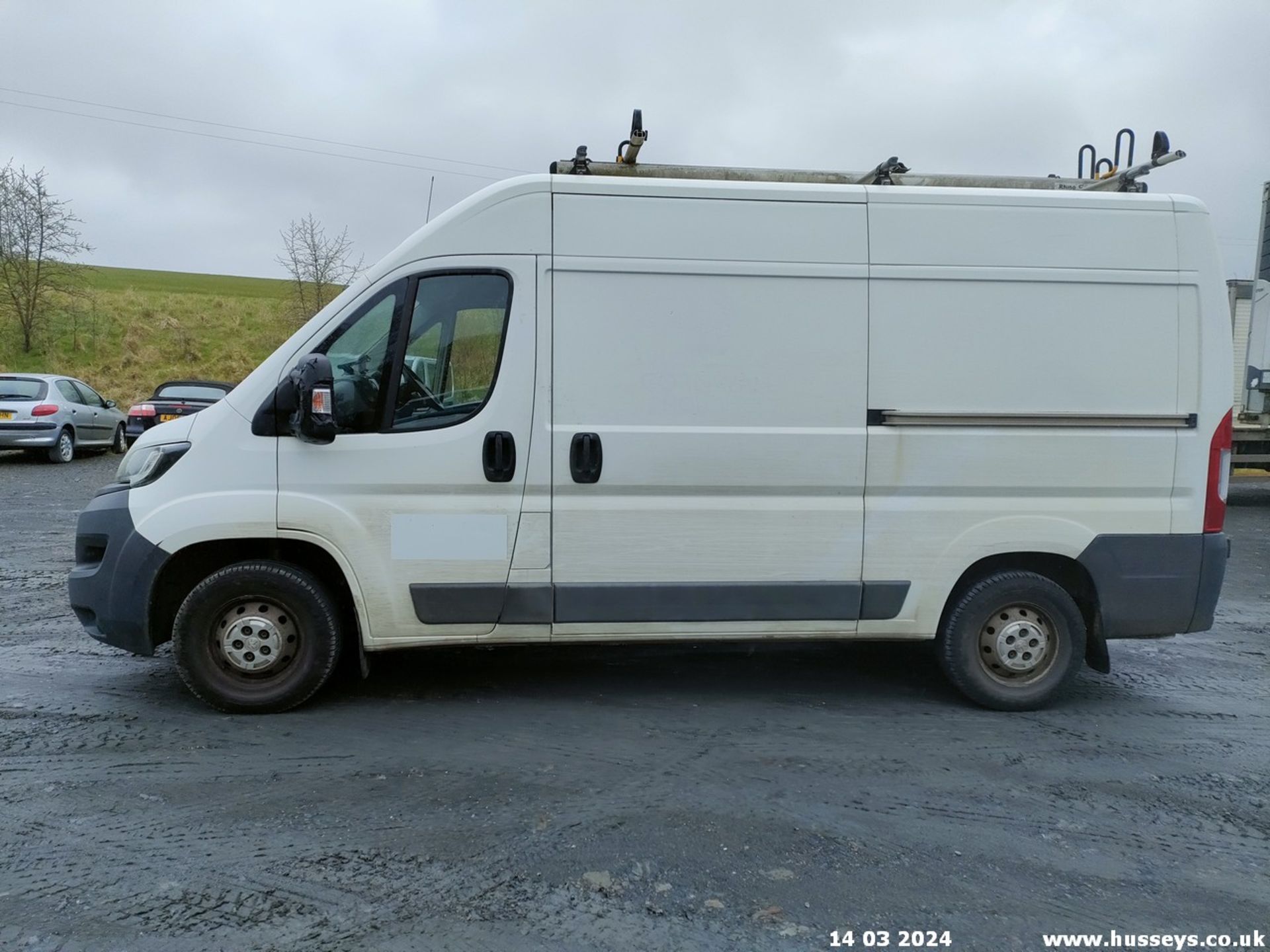 16/16 PEUGEOT BOXER 335 L2H2 HDI - 2198cc 5dr Van (White, 131k) - Image 20 of 62