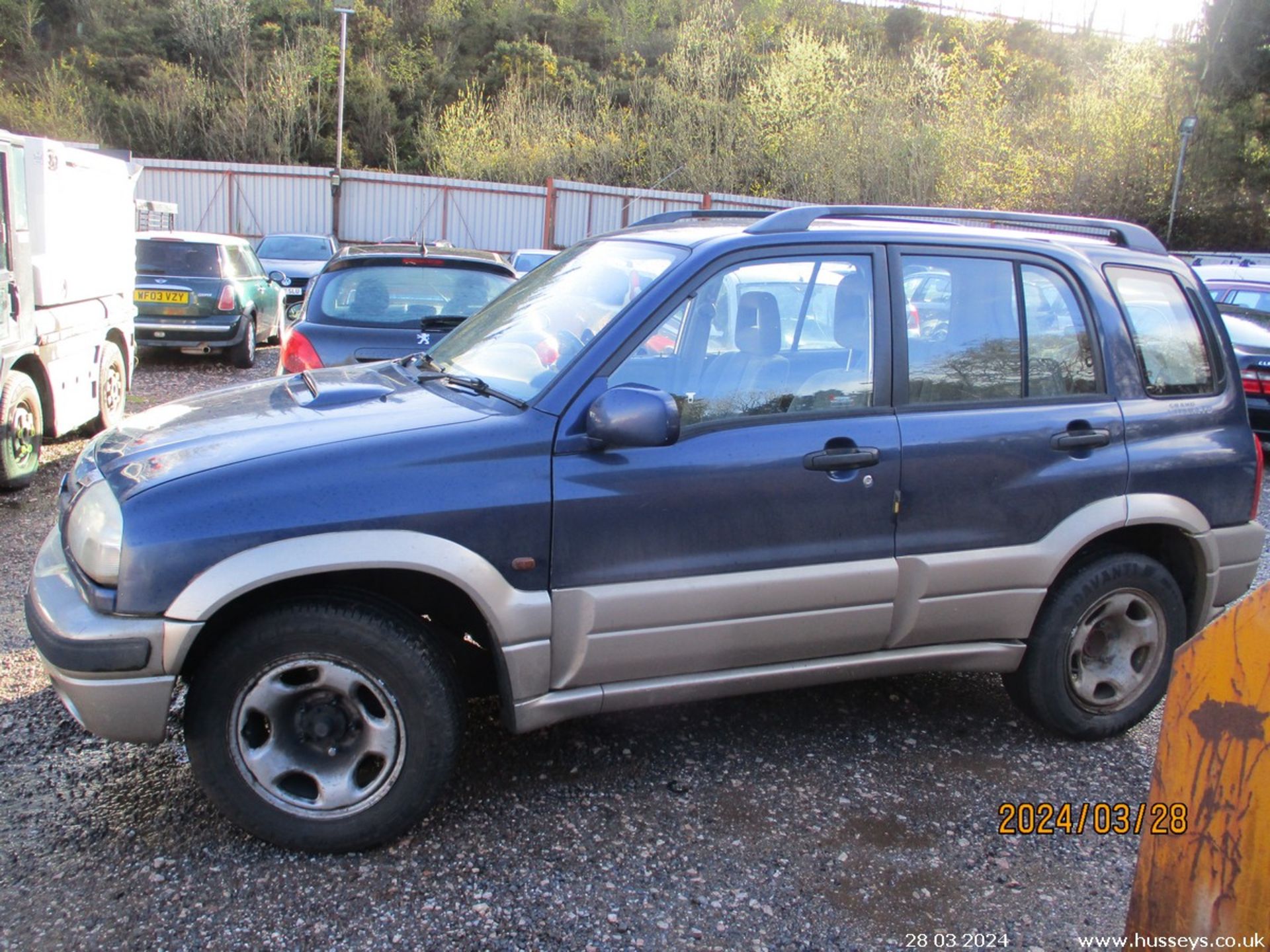 03/03 SUZUKI GRAND VITARA TD AUTO - 1997cc 5dr Estate (Blue, 120k)