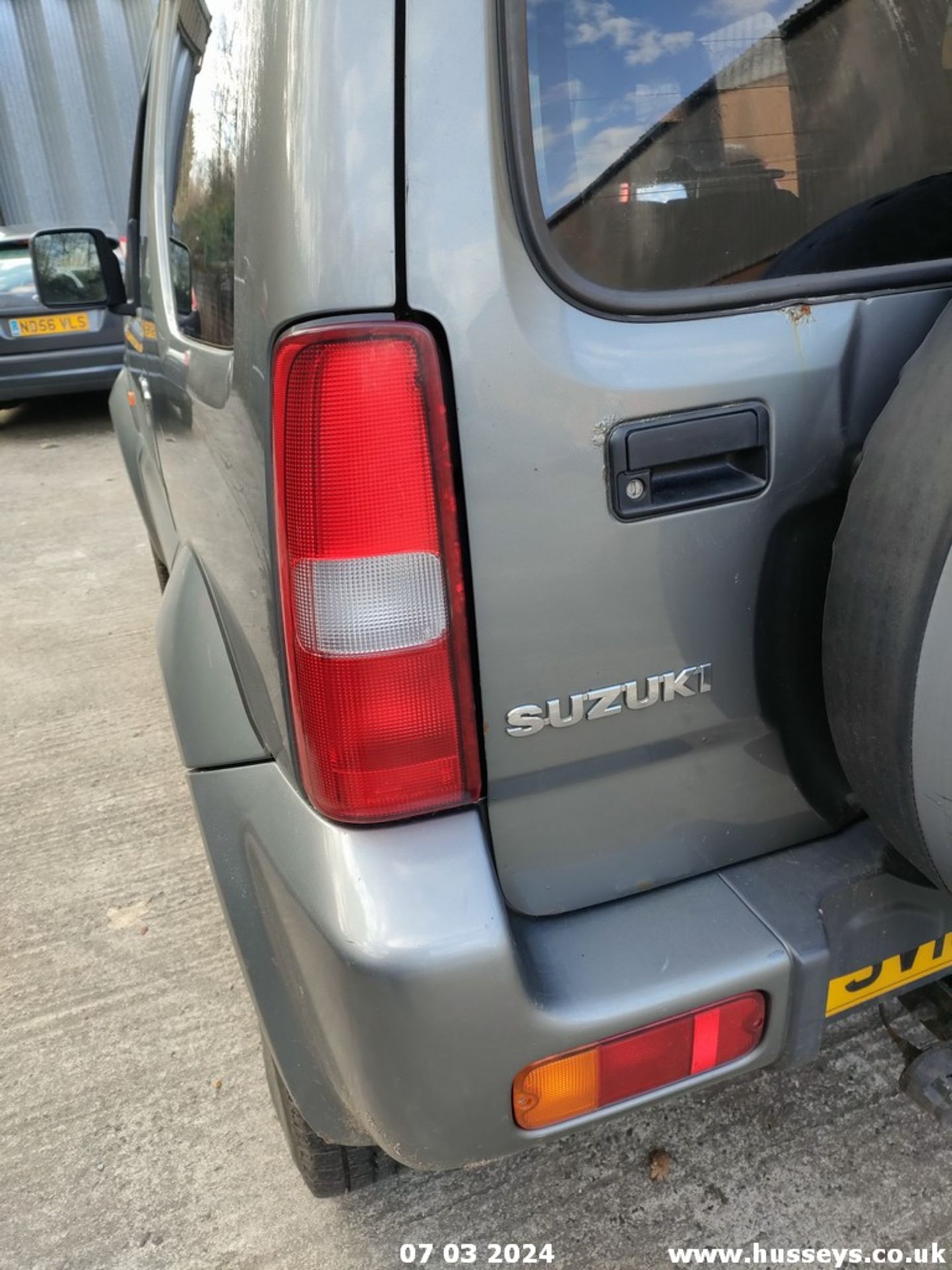 10/10 SUZUKI JIMNY SZ4 - 1328cc 3dr Estate (Grey, 117k) - Image 30 of 78