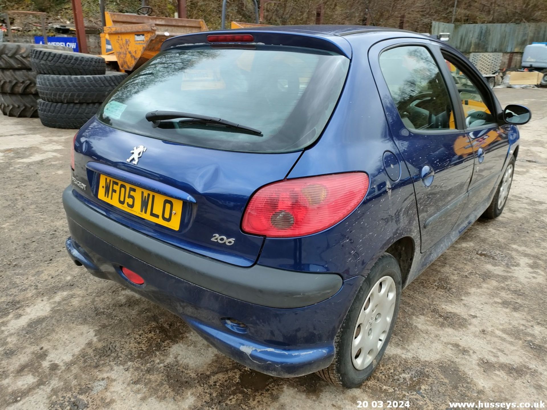 05/05 PEUGEOT 206 S - 1360cc 5dr Hatchback (Blue) - Bild 36 aus 63