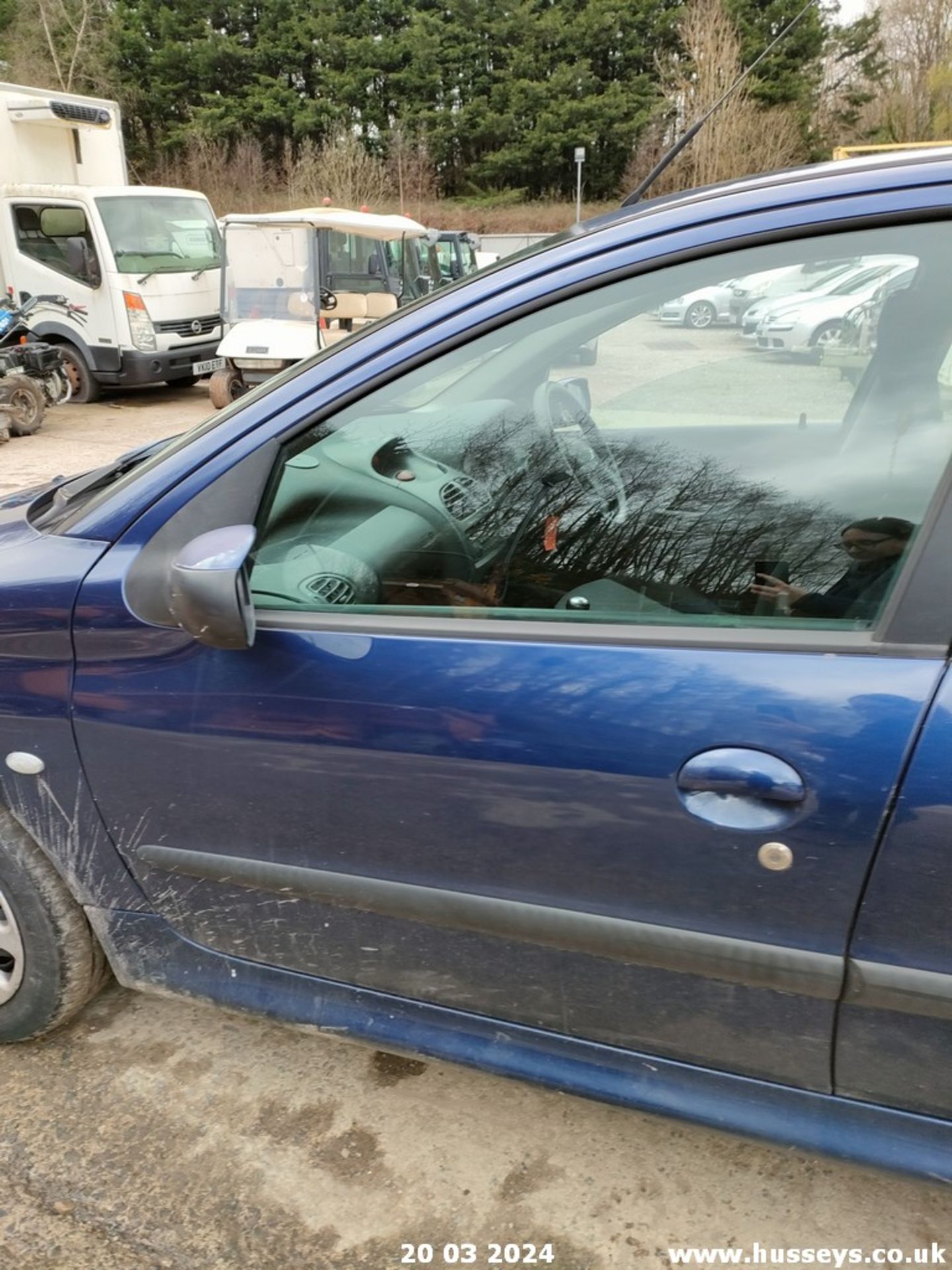 05/05 PEUGEOT 206 S - 1360cc 5dr Hatchback (Blue) - Bild 24 aus 63