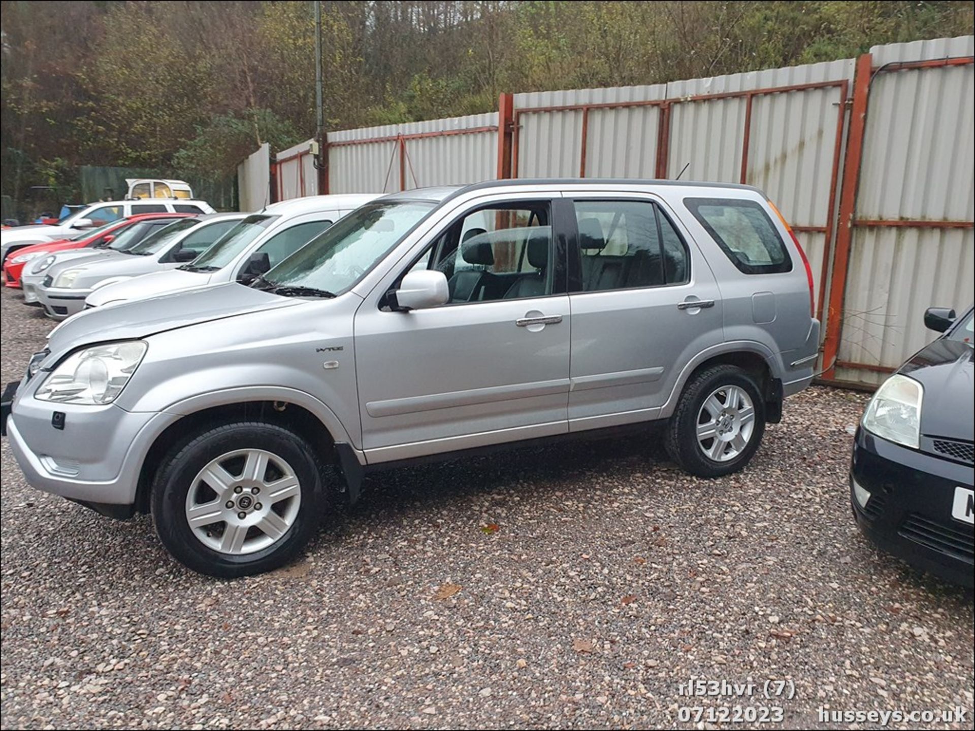 04/53 HONDA CR-V I-VTEC EXECUTIVE AUT - 1998cc 5dr Estate (Silver) - Image 8 of 27