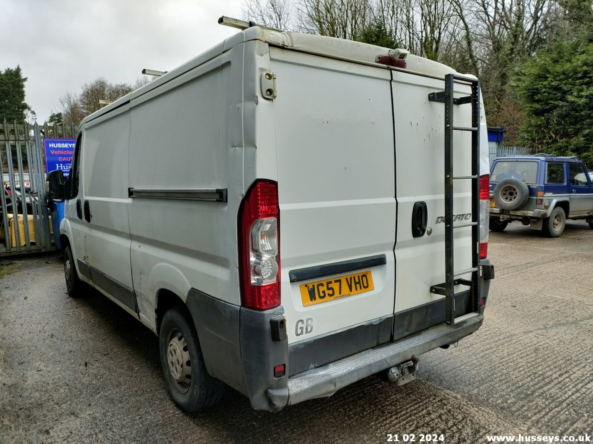 07/57 FIAT DUCATO 33 120 M-JET MWB - 2287cc 5dr Van (White) - Image 21 of 54