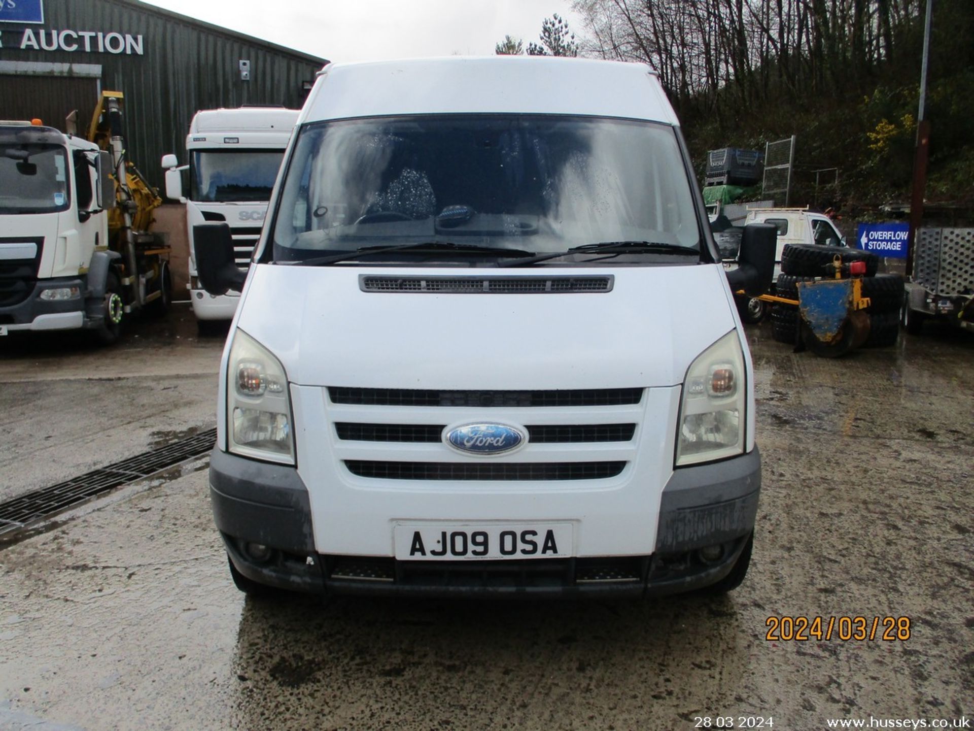 09/09 FORD TRANSIT 140 T350L AWD - 2402cc 5dr Van (White, 156k) - Image 11 of 20