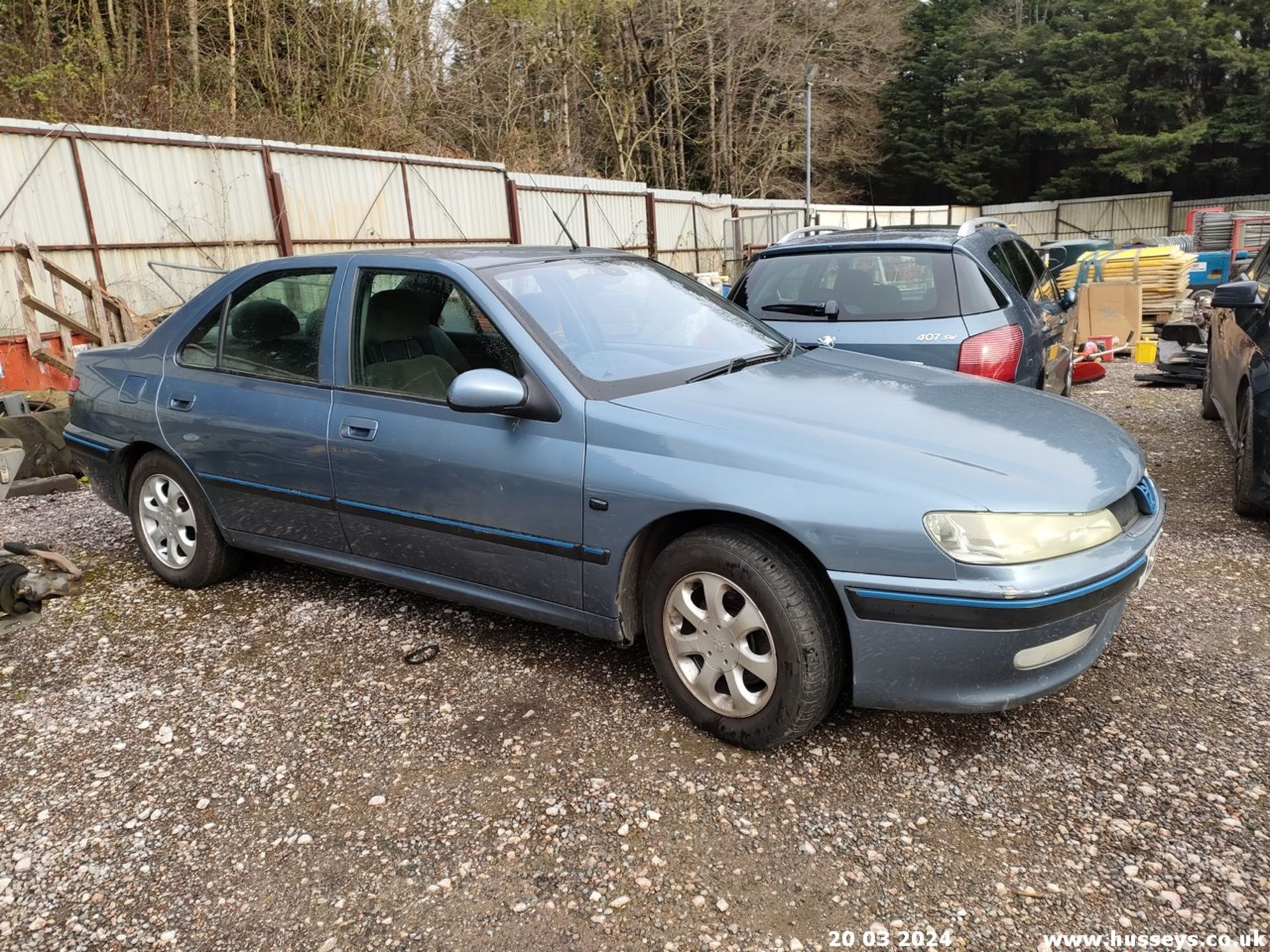 02/51 PEUGEOT 406 GTX HDI AUTO - 1997cc 4dr Saloon (Blue) - Image 2 of 59