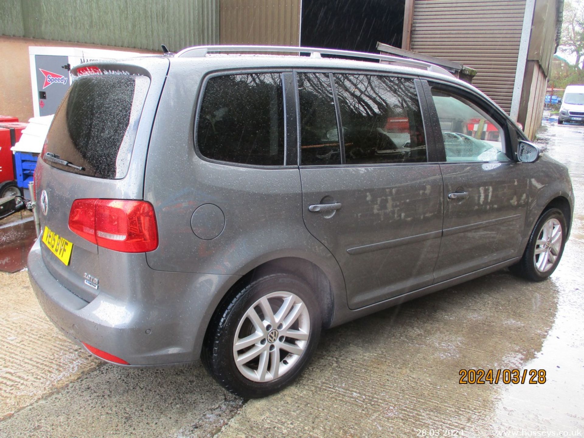 15/15 VOLKSWAGEN TOURAN SE BLUEMOTION T TD - 1968cc 5dr MPV (Grey, 131k) - Image 5 of 21