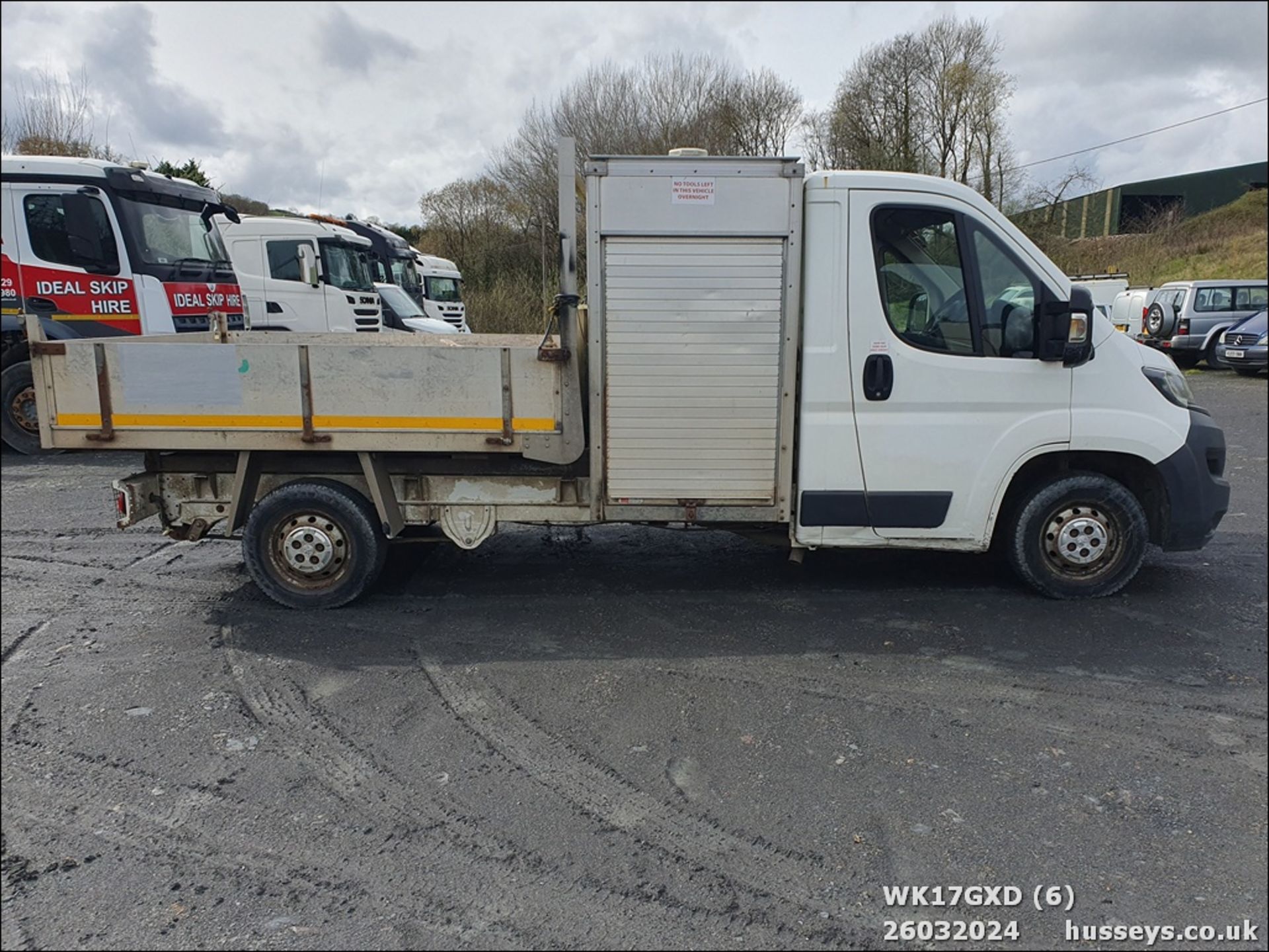 17/17 PEUGEOT BOXER 335 L2S BLUE HDI - 1997cc 2dr Tipper (White) - Image 6 of 46