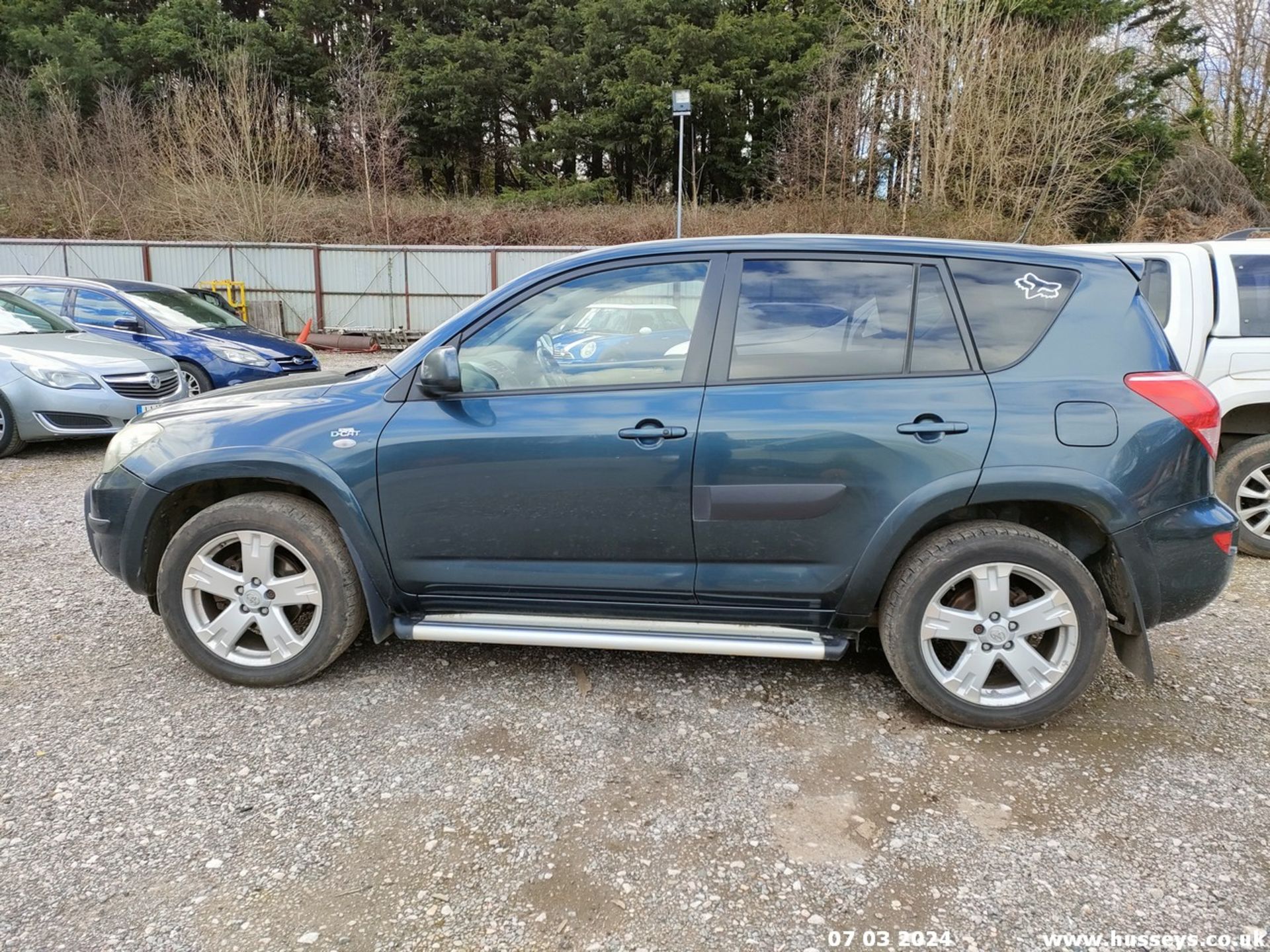 06/06 TOYOTA RAV4 T180 D-4D - 2231cc 5dr Estate (Green, 176k) - Image 20 of 74