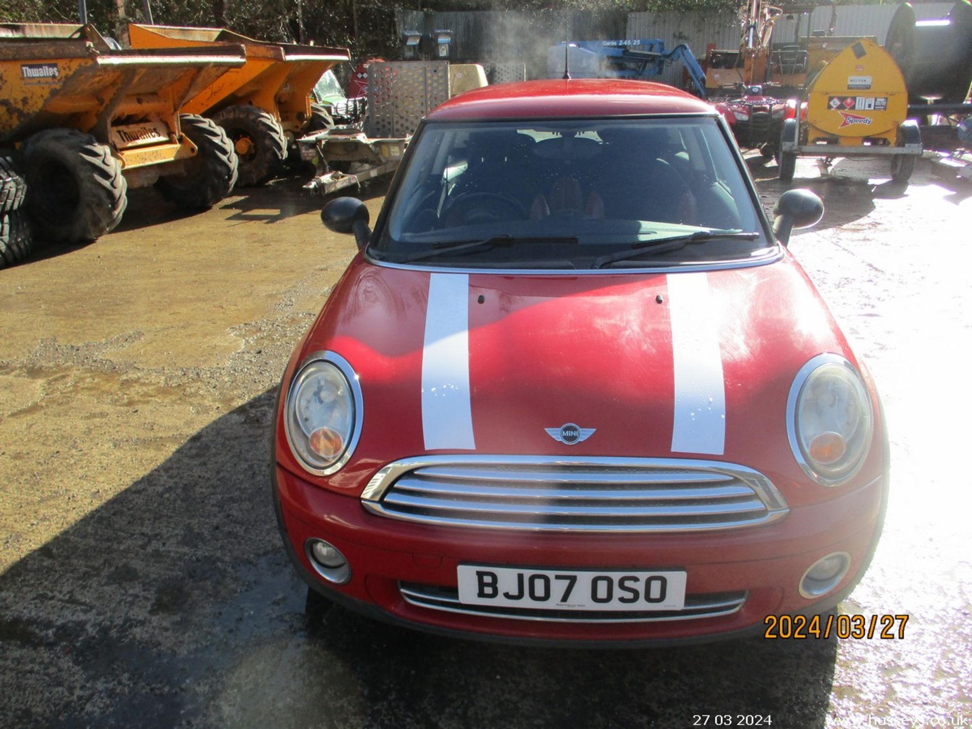 07/07 MINI ONE - 1397cc 3dr Hatchback (Red, 86k) - Image 11 of 20