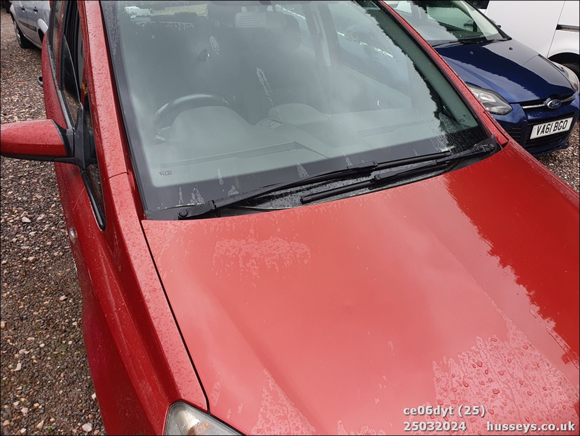 06/06 VAUXHALL ZAFIRA LIFE - 1598cc 5dr MPV (Red) - Image 25 of 42