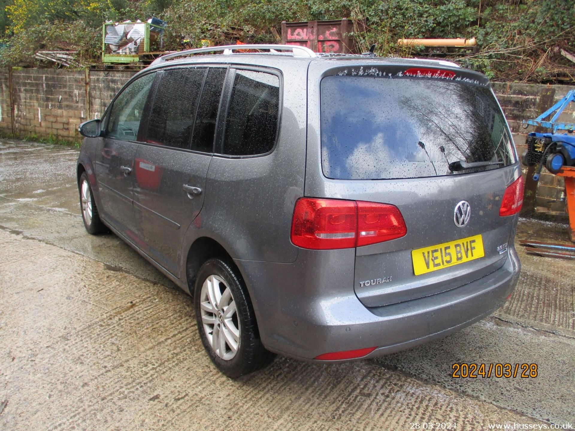 15/15 VOLKSWAGEN TOURAN SE BLUEMOTION T TD - 1968cc 5dr MPV (Grey, 131k) - Image 7 of 21