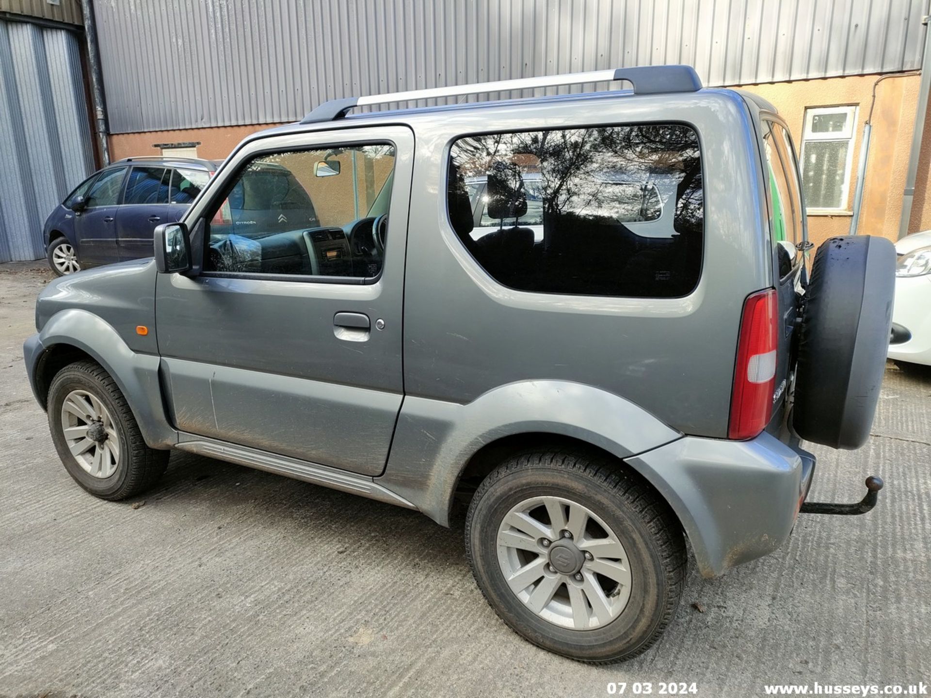 10/10 SUZUKI JIMNY SZ4 - 1328cc 3dr Estate (Grey, 117k) - Image 20 of 78