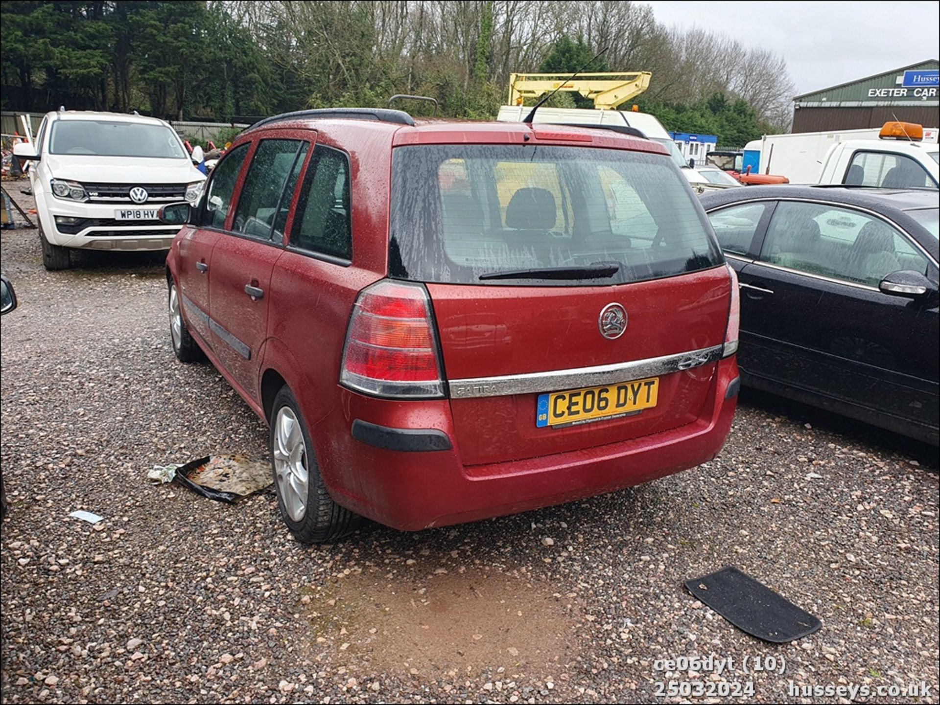 06/06 VAUXHALL ZAFIRA LIFE - 1598cc 5dr MPV (Red) - Image 11 of 42