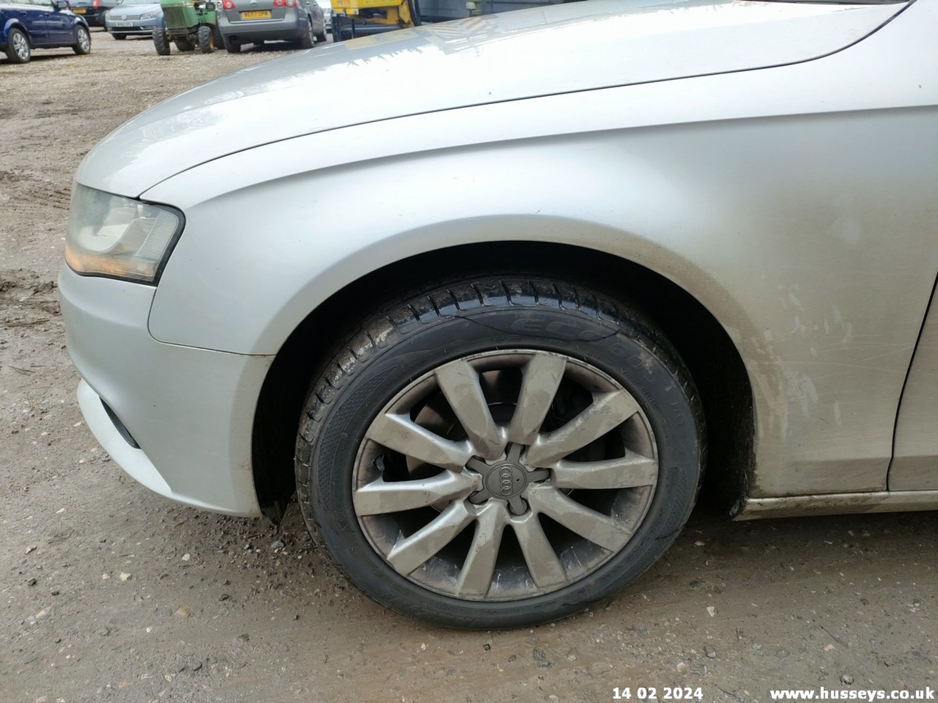 09/59 AUDI A4 SE TDI CVT - 1968cc 4dr Saloon (Silver, 125k) - Image 15 of 50