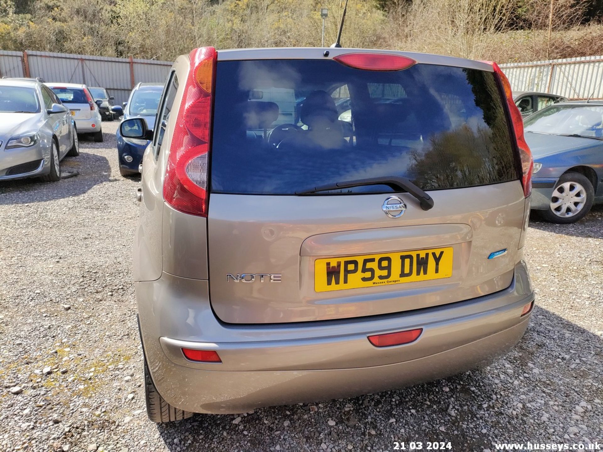 09/59 NISSAN NOTE N-TEC - 1386cc 5dr MPV (Beige, 119k) - Image 34 of 68