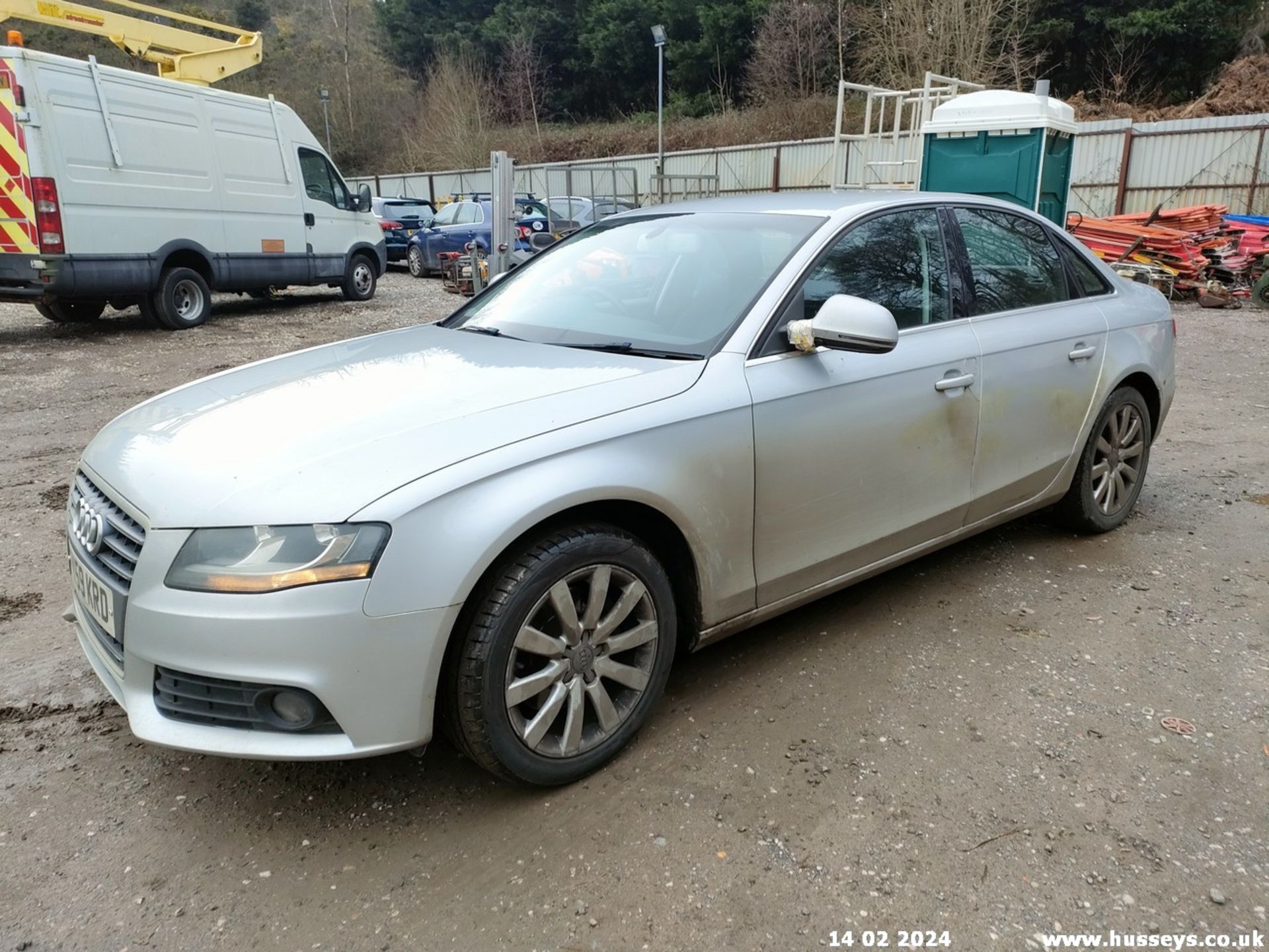 09/59 AUDI A4 SE TDI CVT - 1968cc 4dr Saloon (Silver, 125k) - Bild 17 aus 50