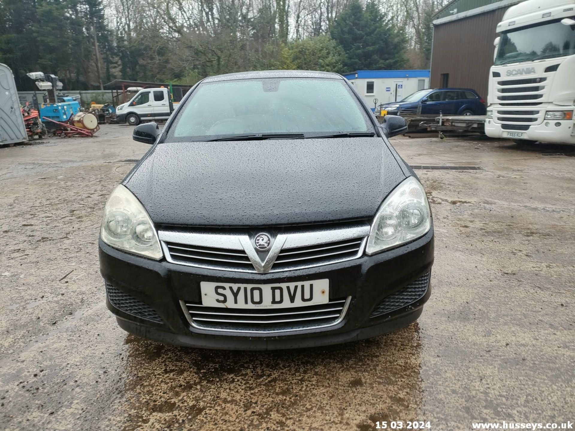 10/10 VAUXHALL ASTRA ACTIVE - 1364cc 5dr Hatchback (Black, 115k) - Image 9 of 67