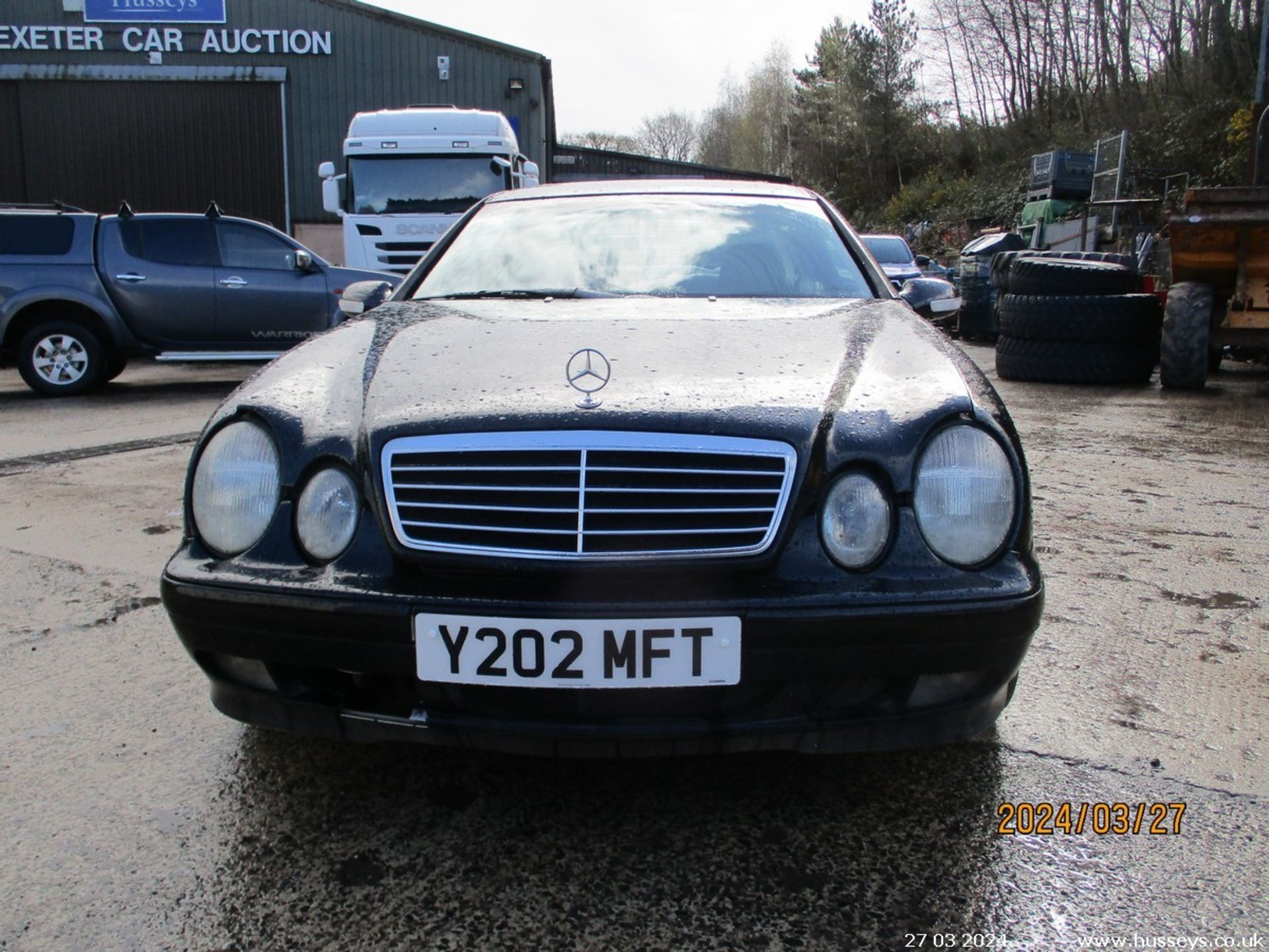 2001 MERCEDES - 2295cc .2dr Coupe (Black, 142k) - Image 2 of 16