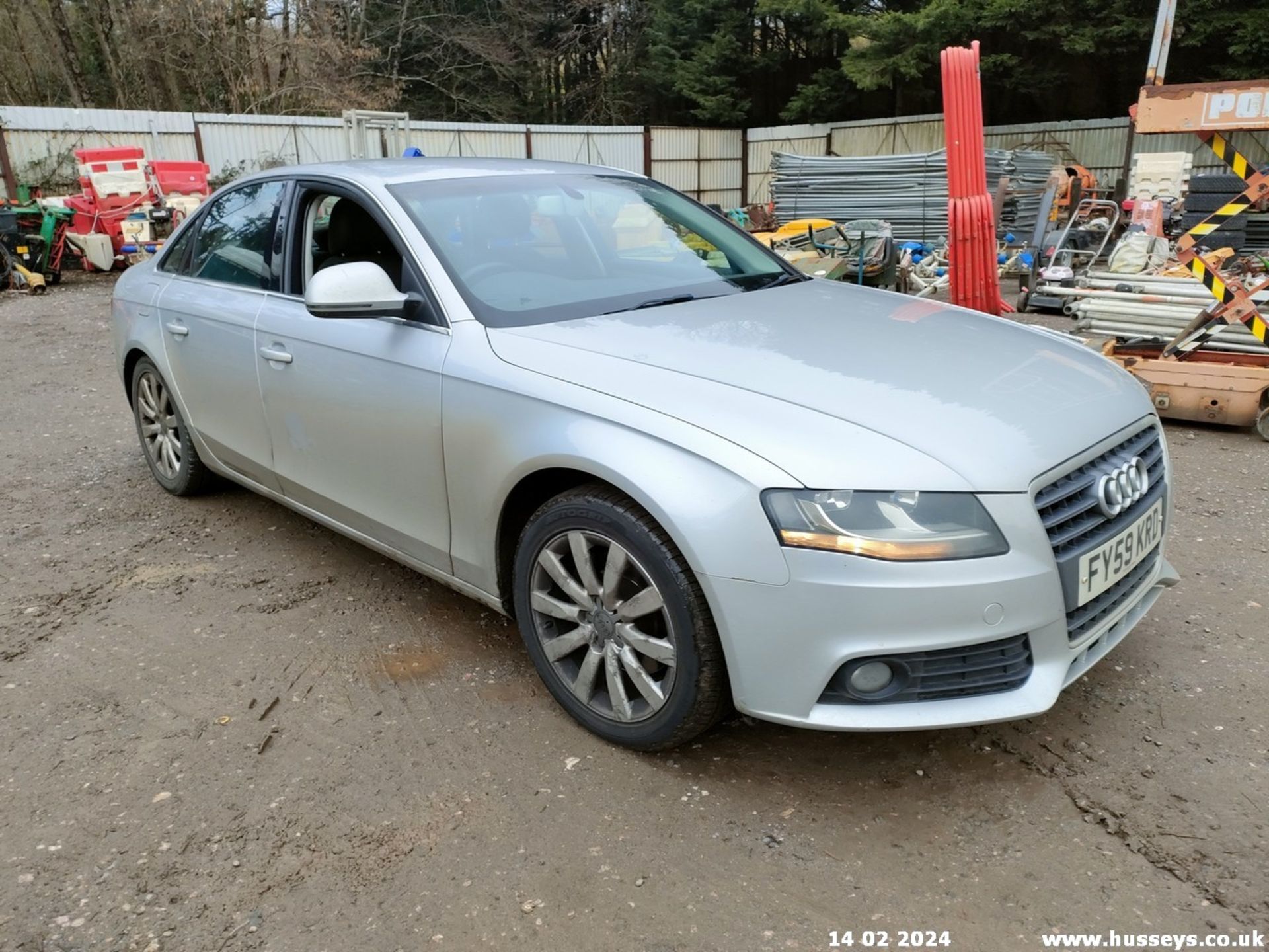 09/59 AUDI A4 SE TDI CVT - 1968cc 4dr Saloon (Silver, 125k)