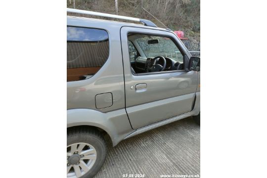 10/10 SUZUKI JIMNY SZ4 - 1328cc 3dr Estate (Grey, 117k) - Image 45 of 78