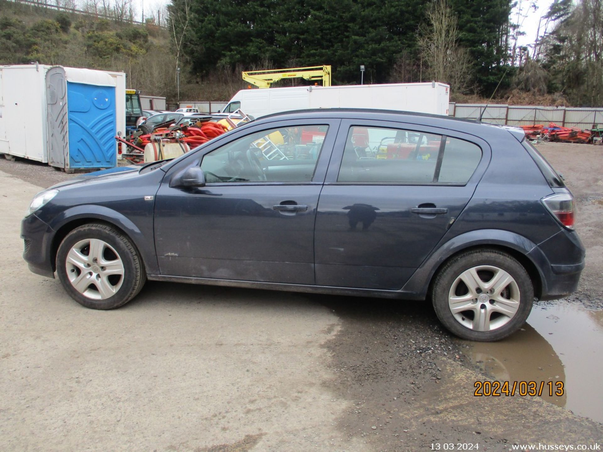 09/09 VAUXHALL ASTRA ACTIVE - 1364cc 5dr Hatchback (Blue, 96k) - Image 7 of 23