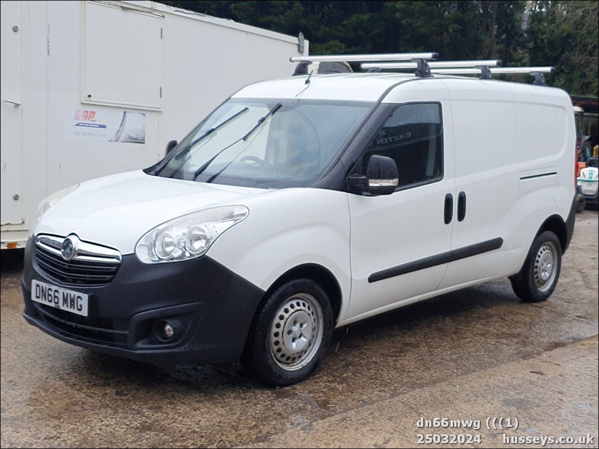 16/66 VAUXHALL COMBO 2300 CDTI ECOFLEX S - 1248cc 6dr Van (White, 85k)