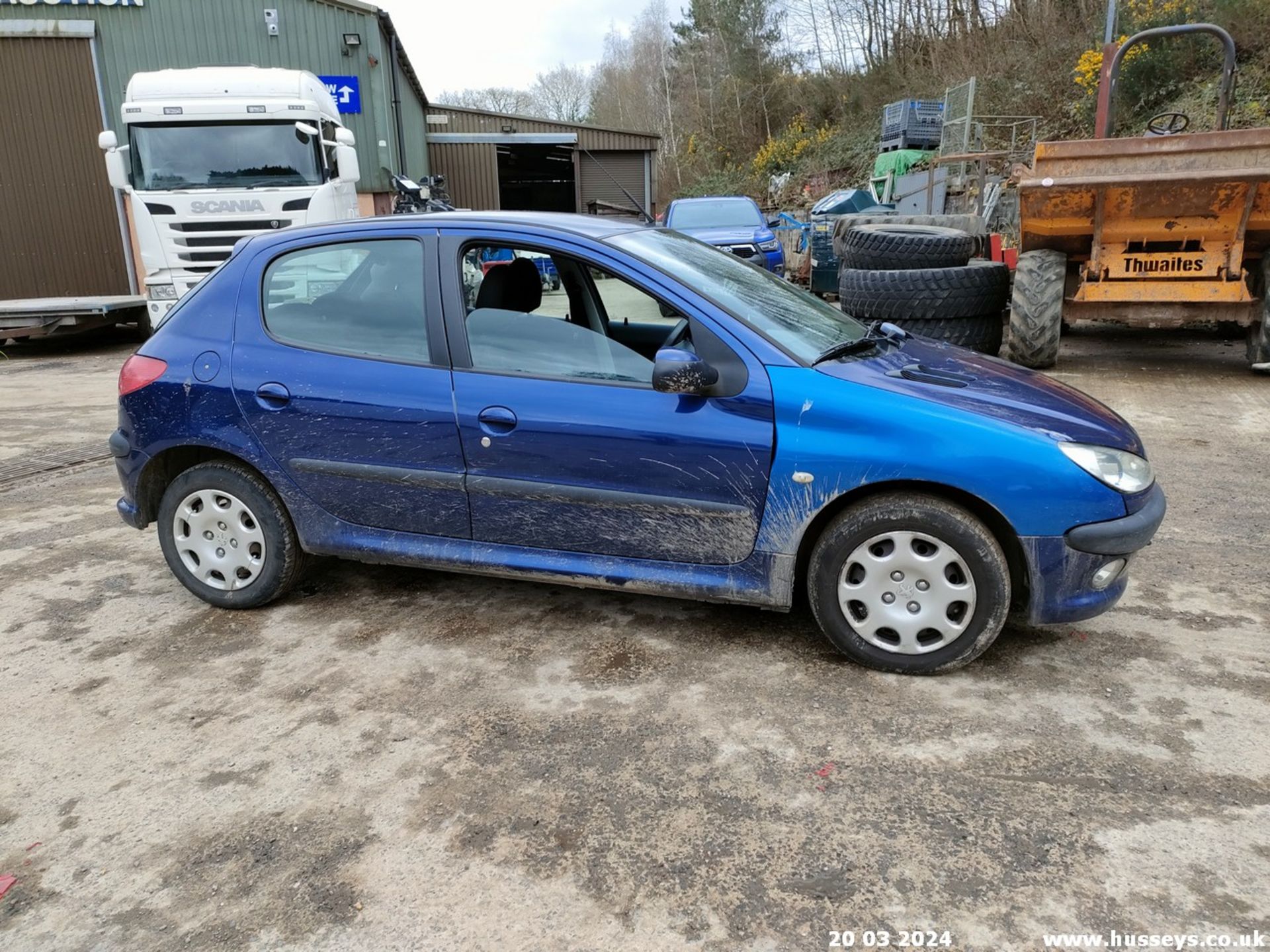 05/05 PEUGEOT 206 S - 1360cc 5dr Hatchback (Blue) - Bild 45 aus 63