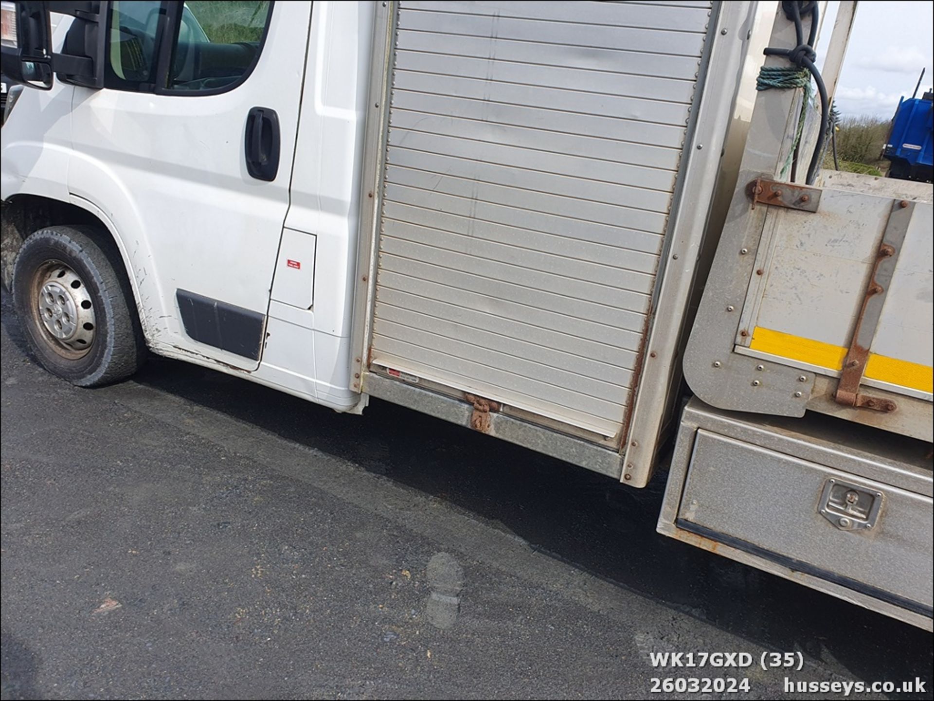 17/17 PEUGEOT BOXER 335 L2S BLUE HDI - 1997cc 2dr Tipper (White) - Image 36 of 46