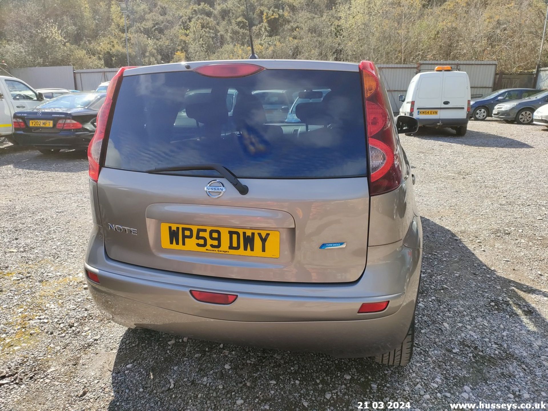 09/59 NISSAN NOTE N-TEC - 1386cc 5dr MPV (Beige, 119k) - Image 36 of 68