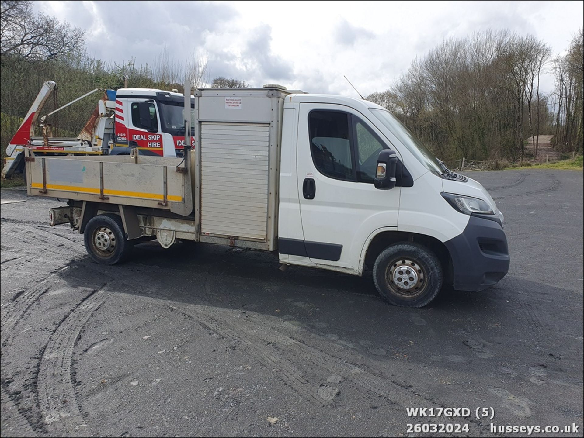 17/17 PEUGEOT BOXER 335 L2S BLUE HDI - 1997cc 2dr Tipper (White) - Image 5 of 46